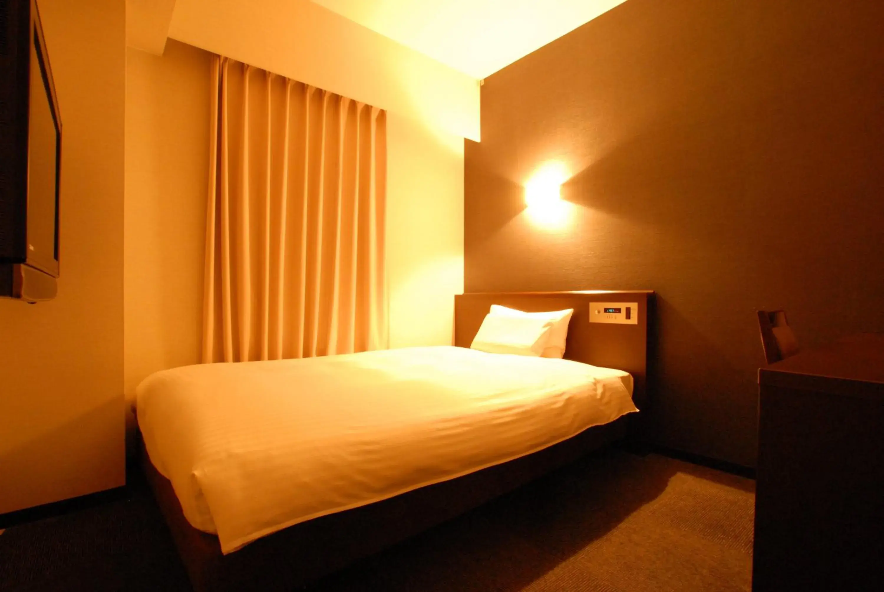 Deluxe Single Room - single occupancy - Smoking in AB Hotel Mikawa Anjo Minamikan Deluxe Single Room - single occupancy - Smoking in AB Hotel Mikawa Anjo Minamikan