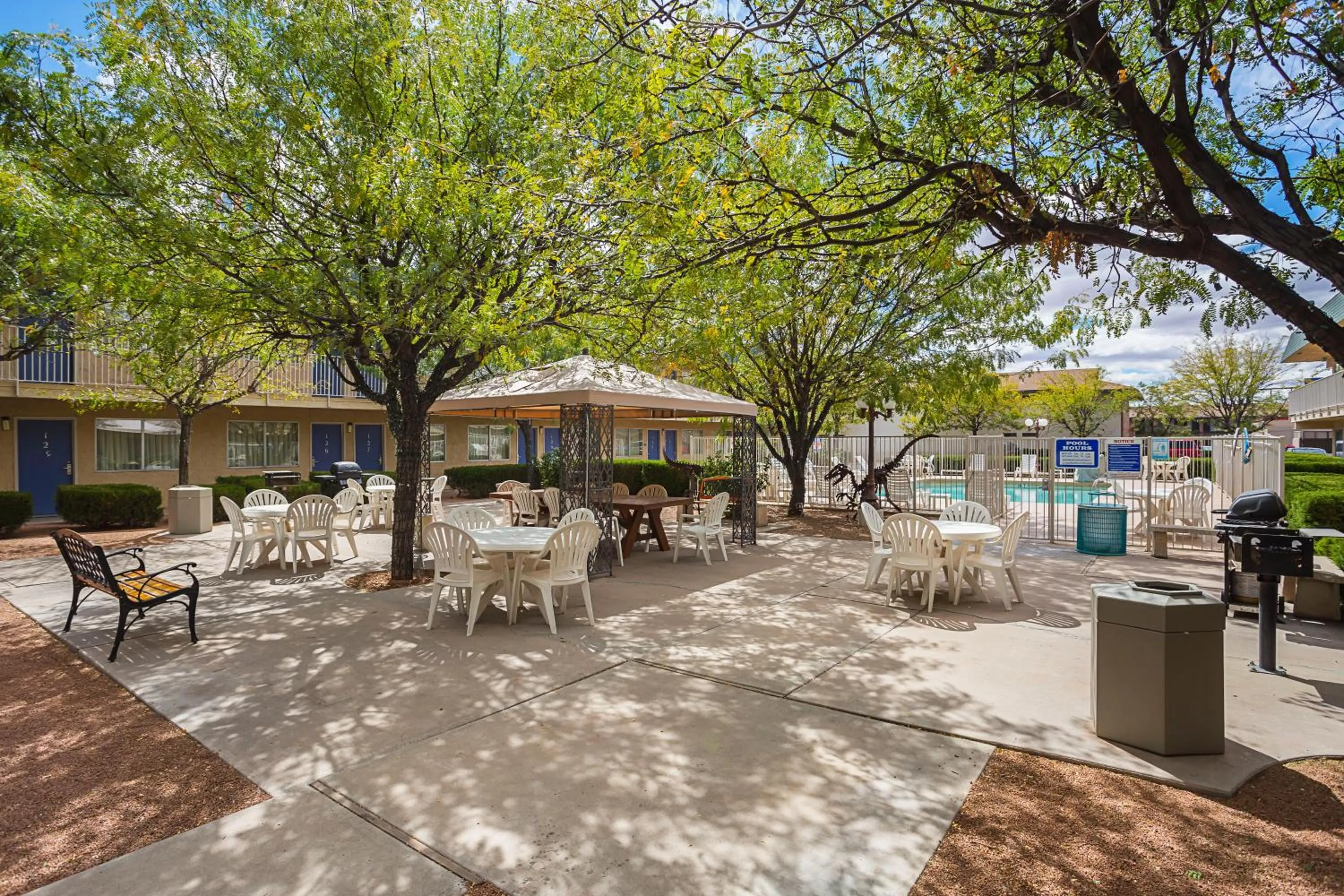 Property building in Motel 6-Holbrook, AZ