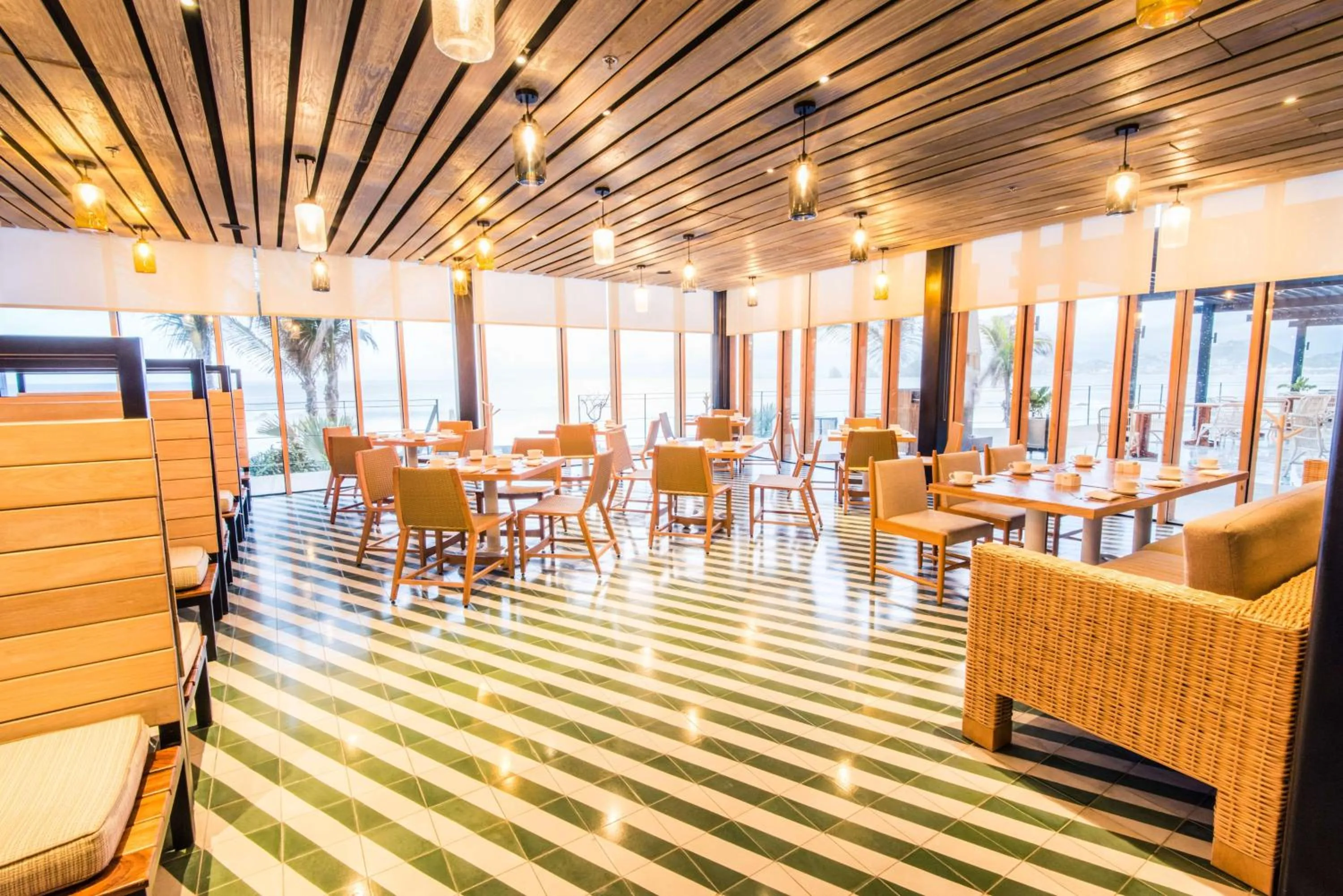 Restaurant/places to eat in The Cape, A Thompson Hotel, by Hyatt