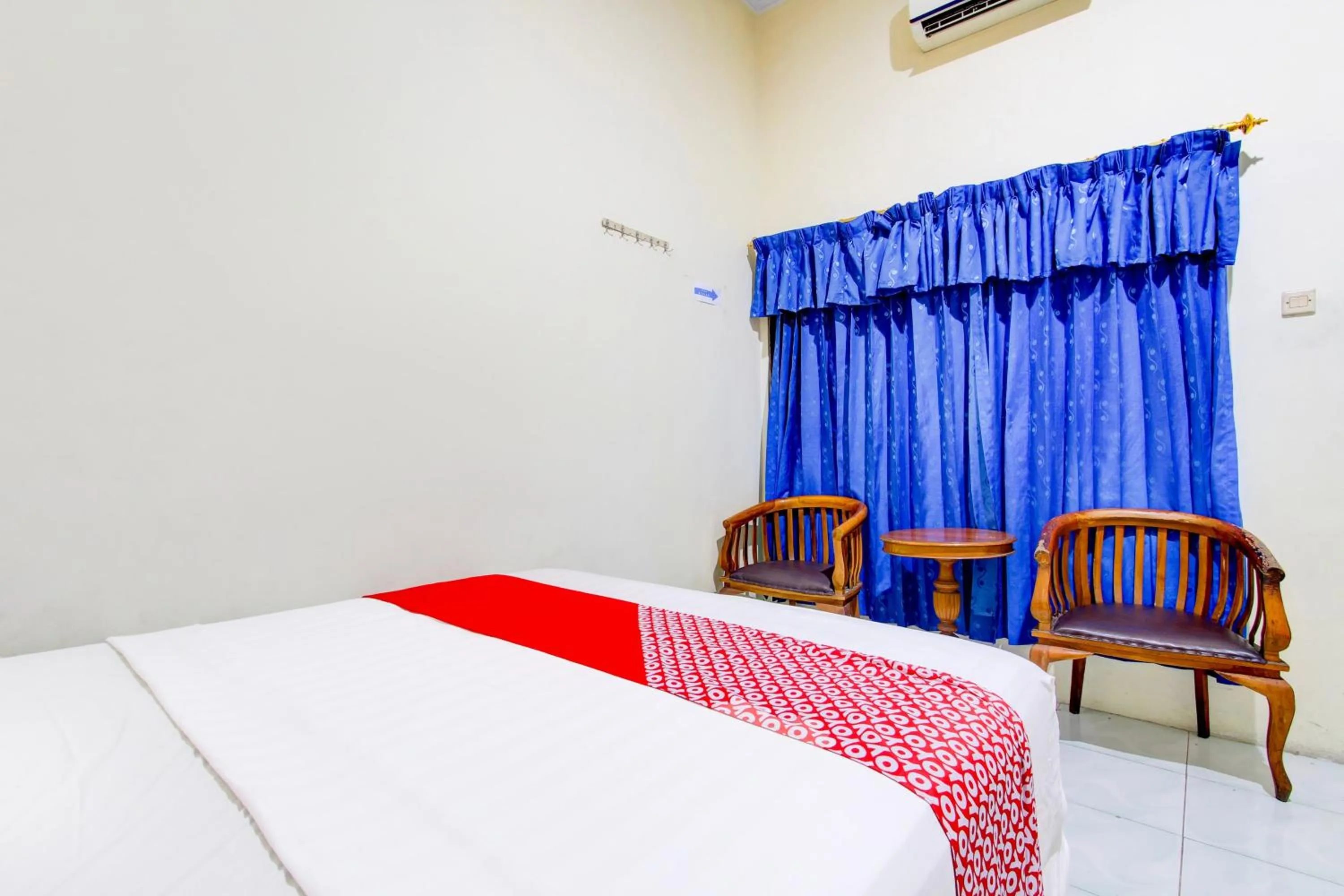 Bedroom, Bed in Hotel O Jalan Malioboro Near Stasiun Tugu Yogyakarta Formerly Hotel Baru