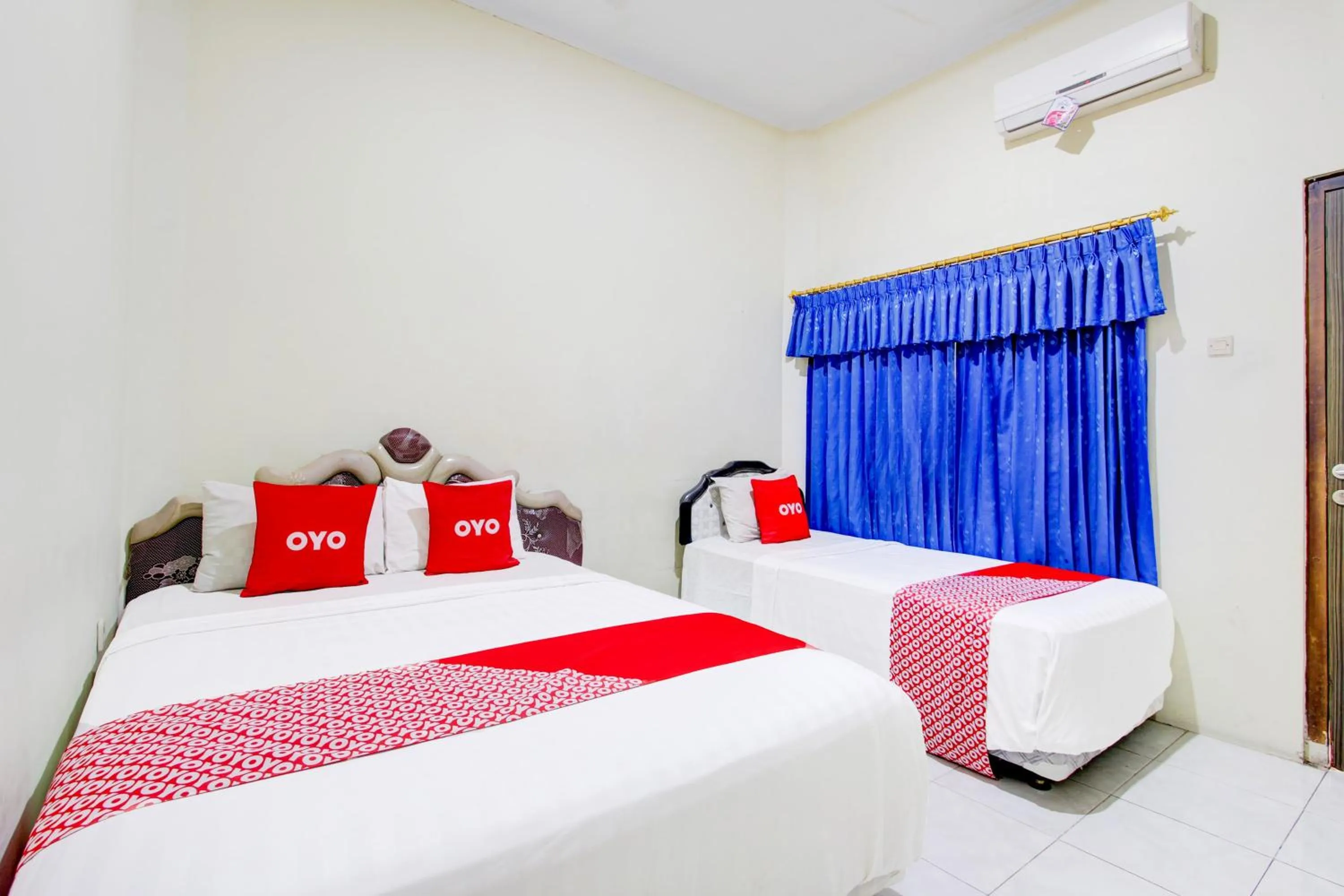 Bedroom, Bed in Hotel O Jalan Malioboro Near Stasiun Tugu Yogyakarta Formerly Hotel Baru