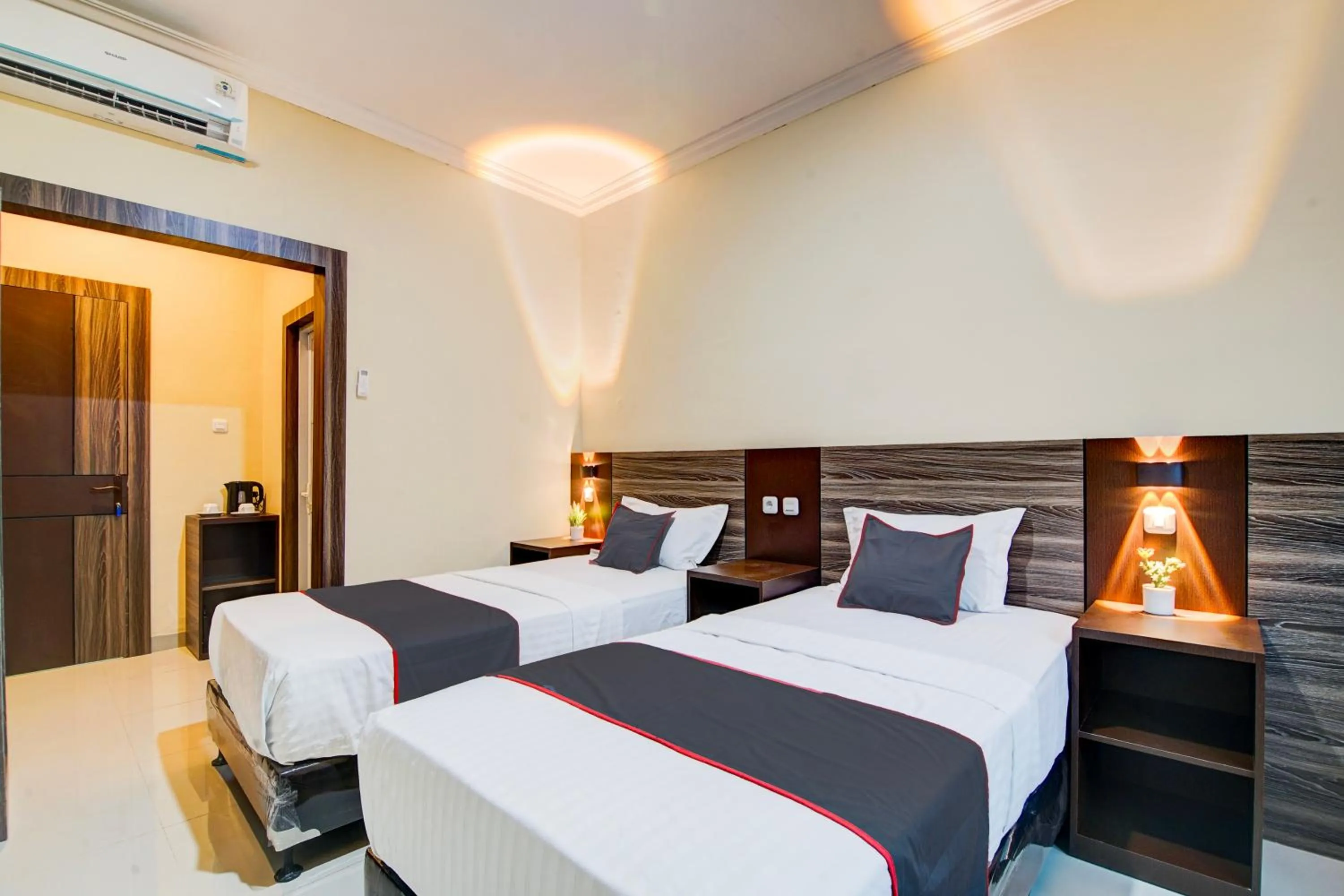 Bed in Collection O Pusat Kota Pekanbaru Near Rumah Sakit Prima Formerly King's Homestay