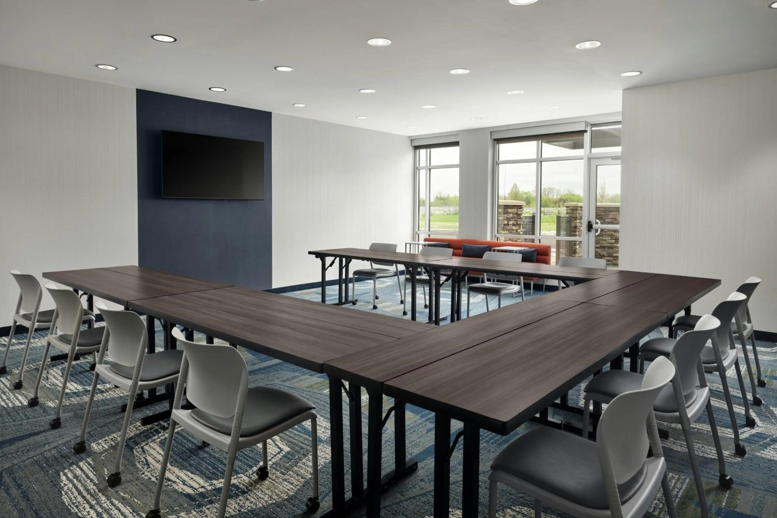 Meeting/conference room in SpringHill Suites by Marriot Troy Dayton