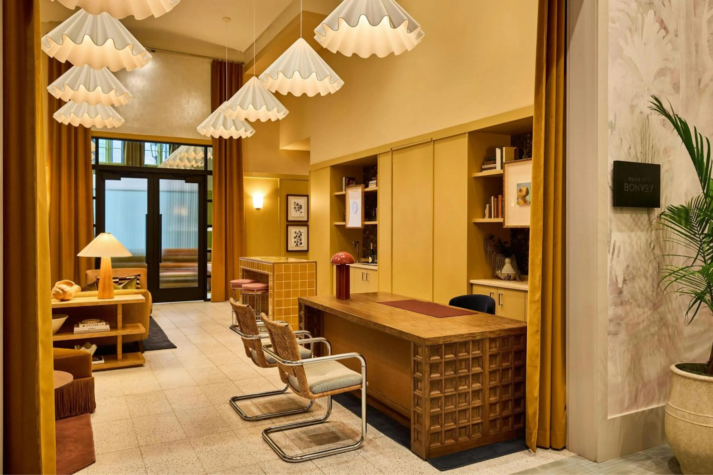 Lobby or reception in The Ann Savannah, Apartments by Marriott Bonvoy