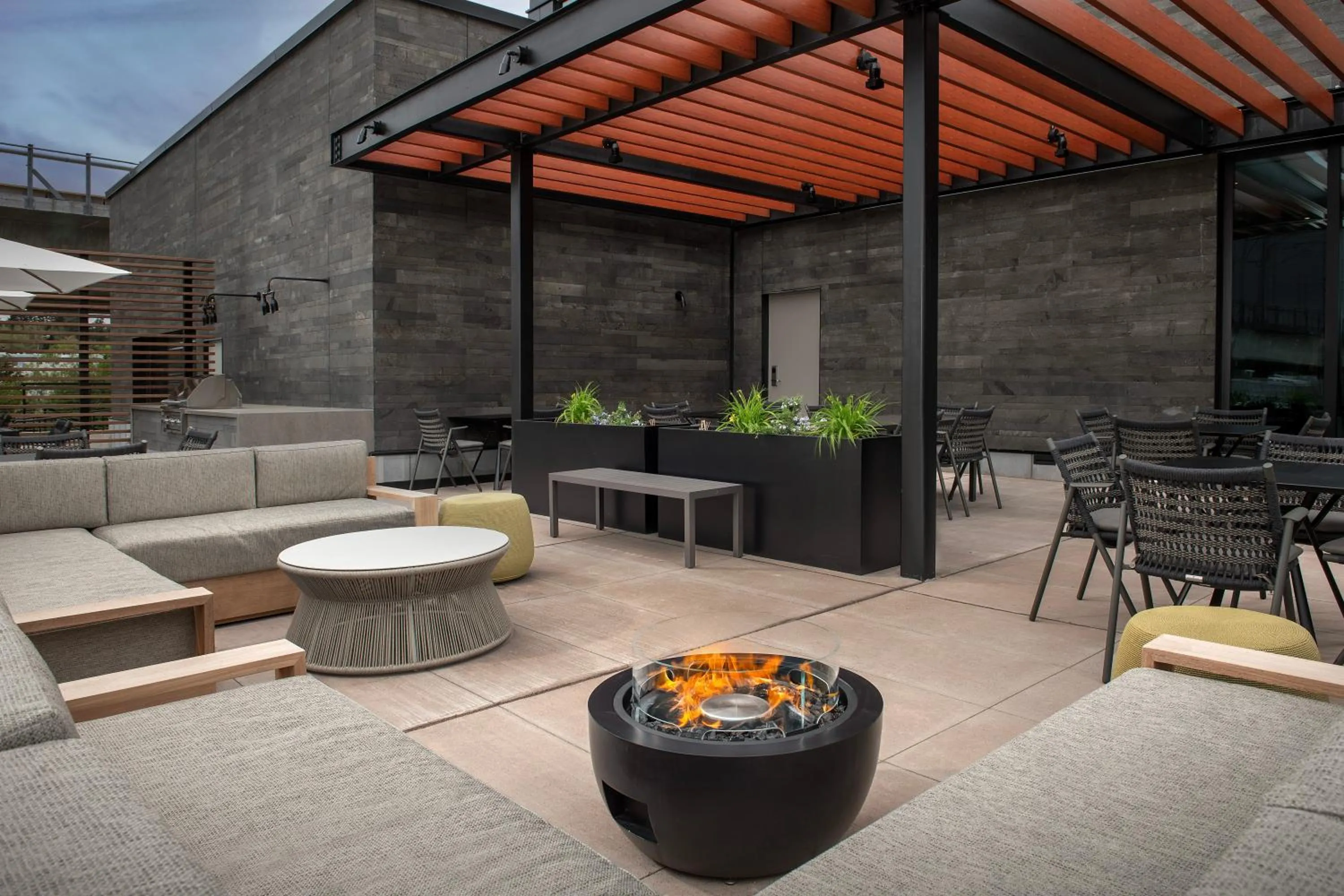 Patio in Residence Inn by Marriott Seattle Northgate Station
