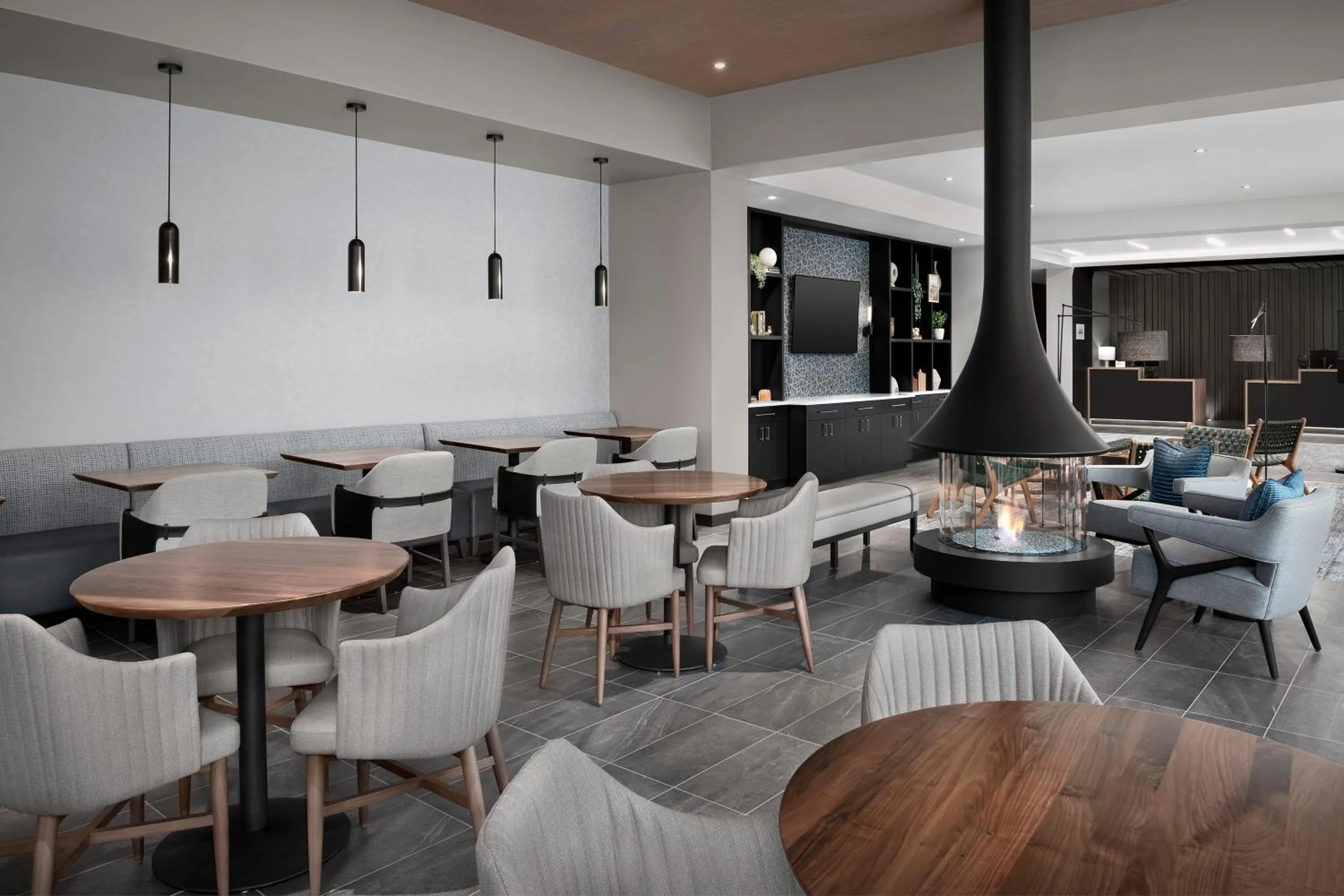 Seating area in Residence Inn by Marriott Seattle Northgate Station