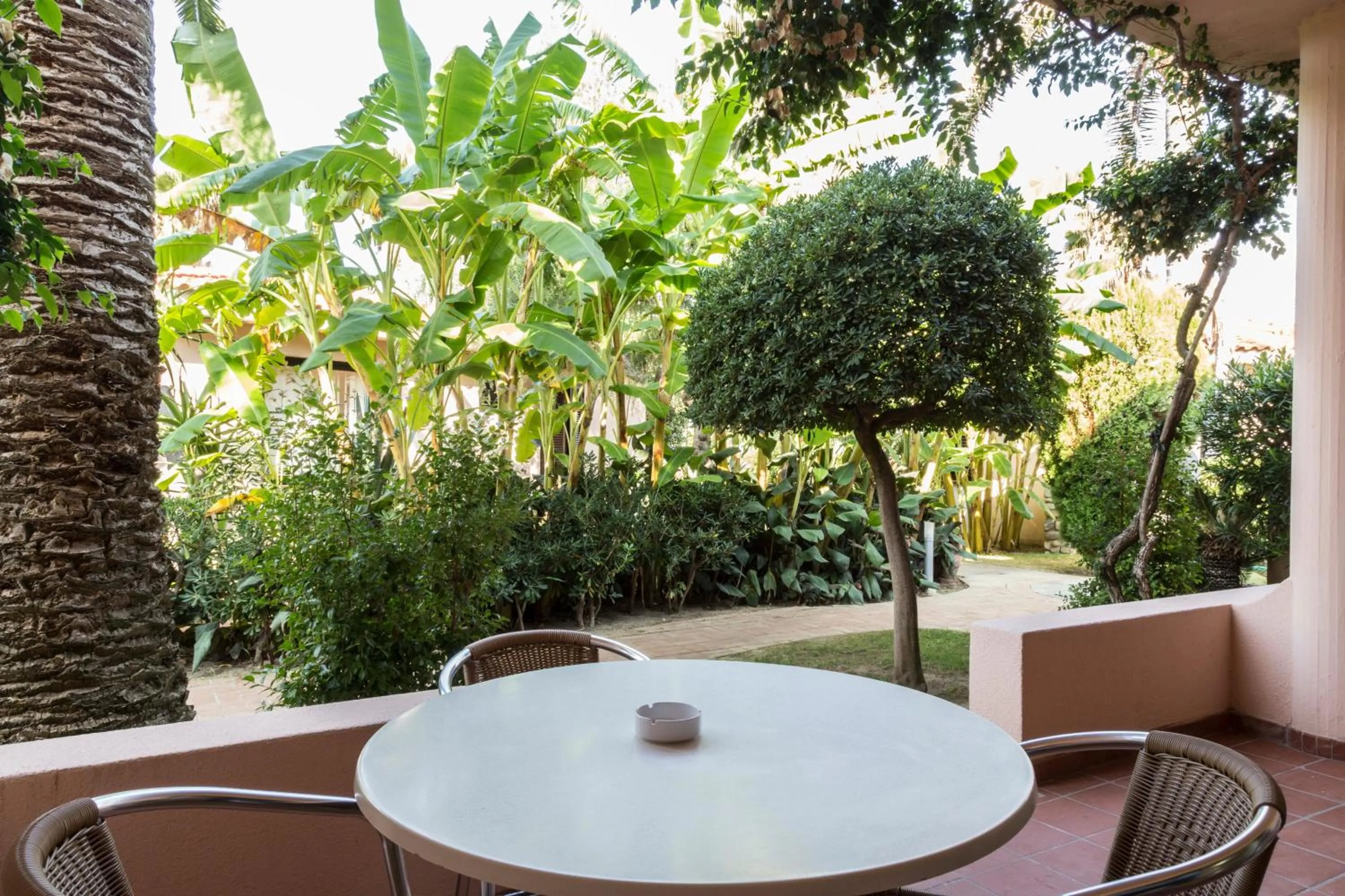 Patio in Hotel Villaggio Cala Di Volpe