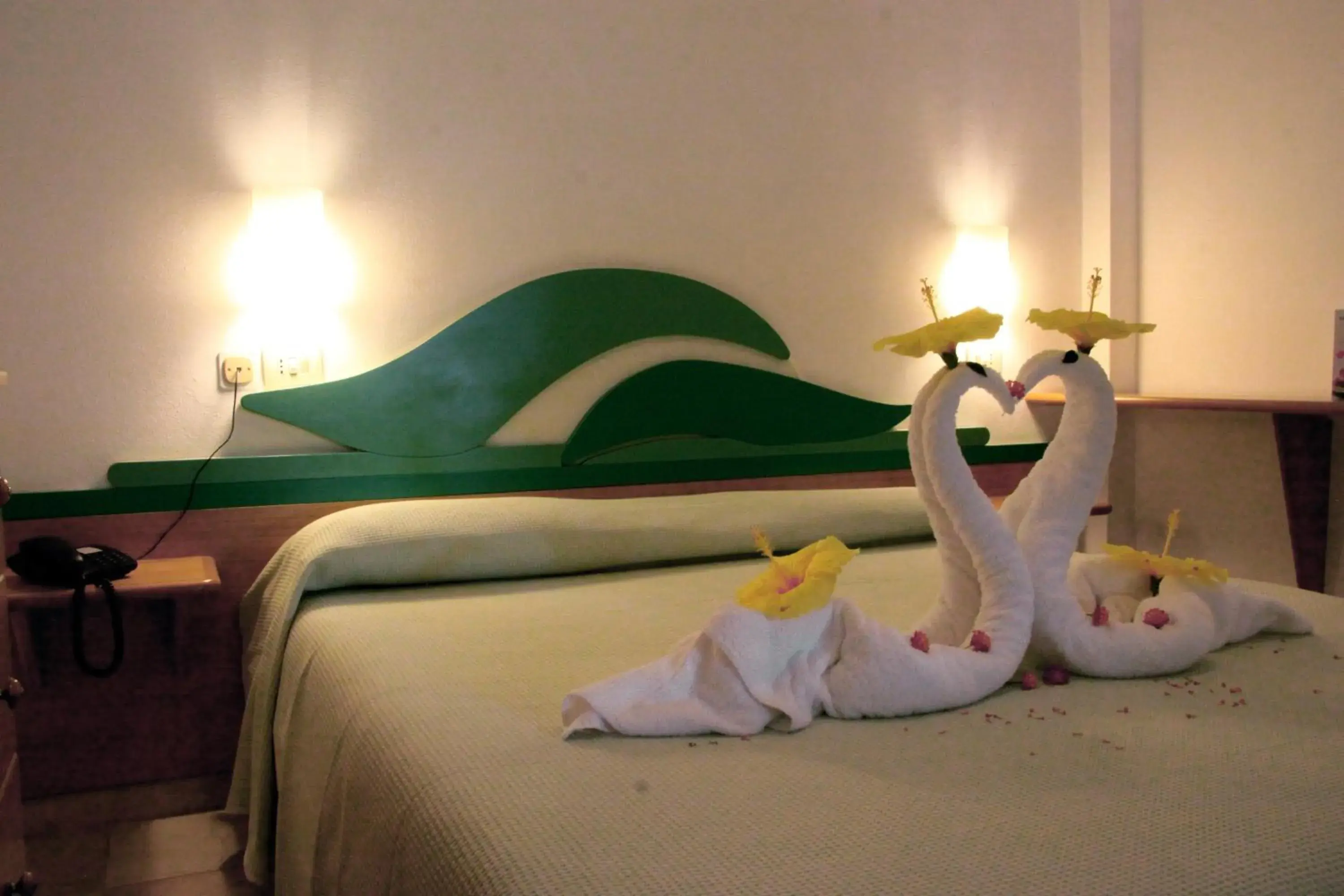 One-Bedroom Apartment (4 Adults) in Hotel Villaggio Cala Di Volpe One-Bedroom Apartment (4 Adults) in Hotel Villaggio Cala Di Volpe