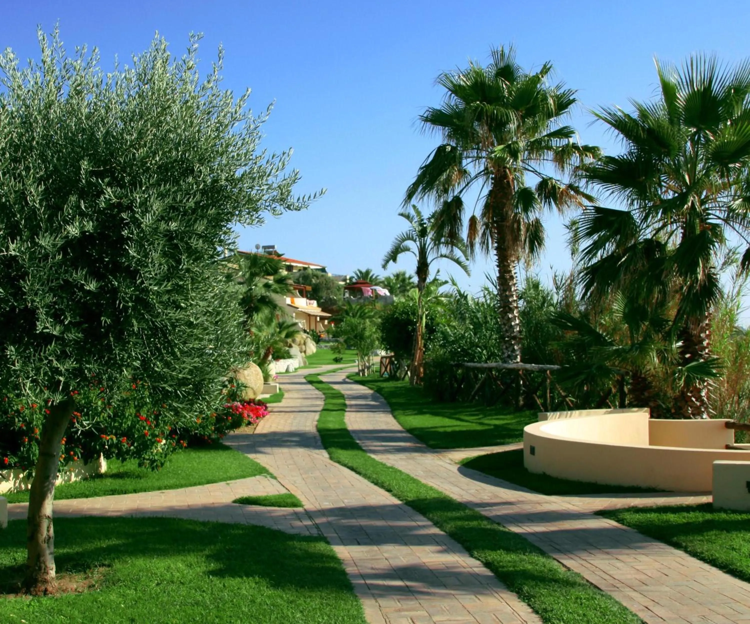 Garden in Hotel Villaggio Cala Di Volpe