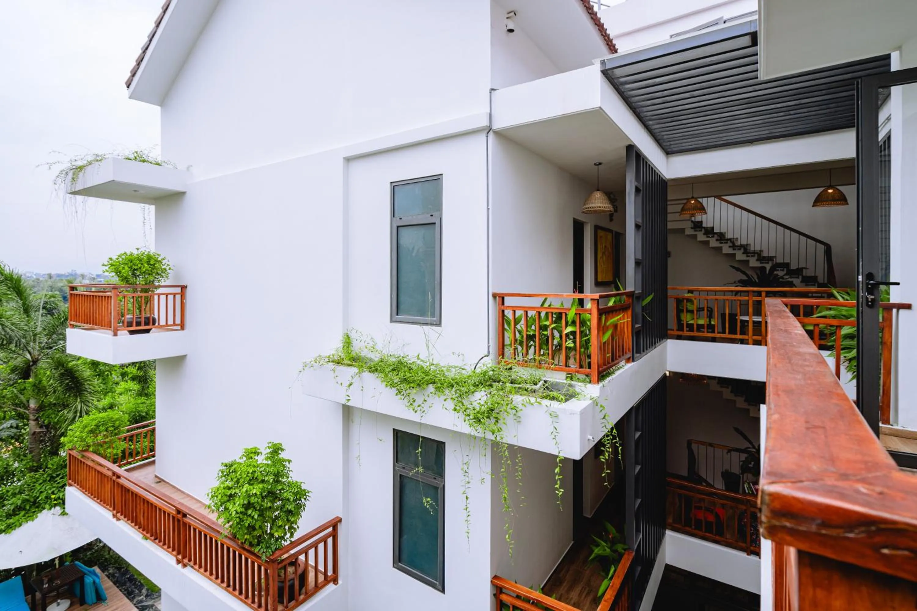 Property building in Palm Riverside Boutique