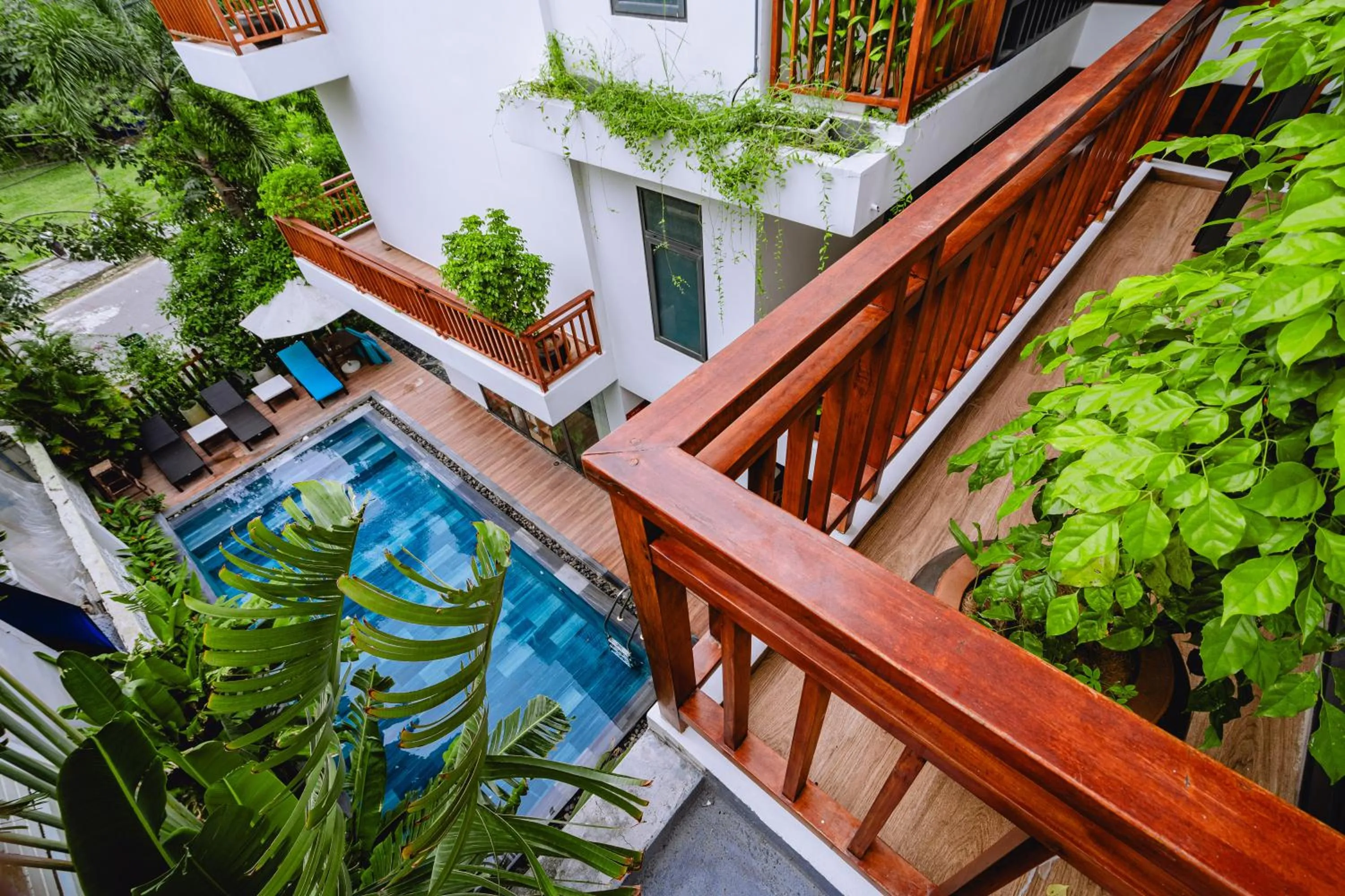 Property building in Palm Riverside Boutique