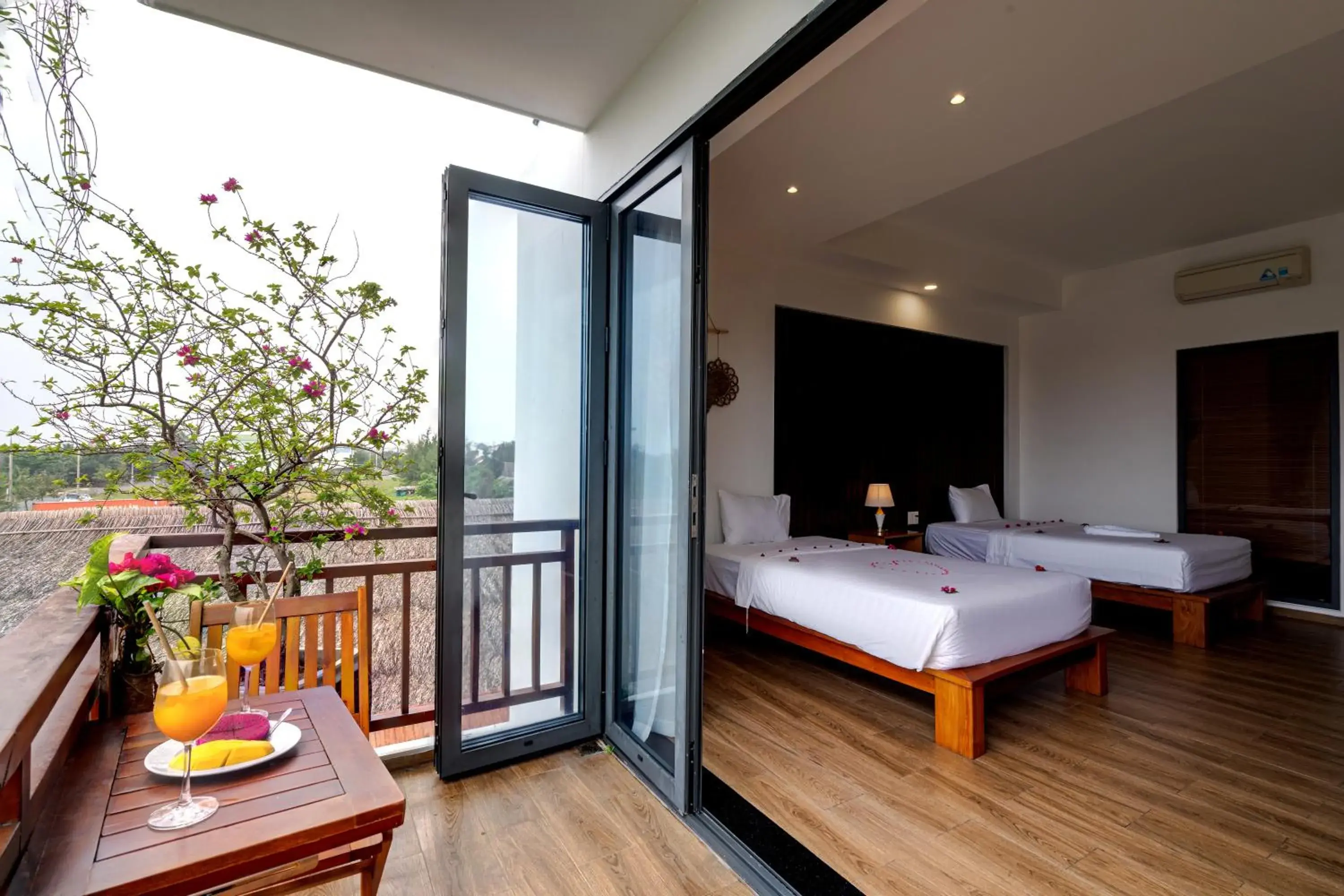 Twin Room with Lake View - single occupancy in Palm Riverside Boutique Twin Room with Lake View - single occupancy in Palm Riverside Boutique