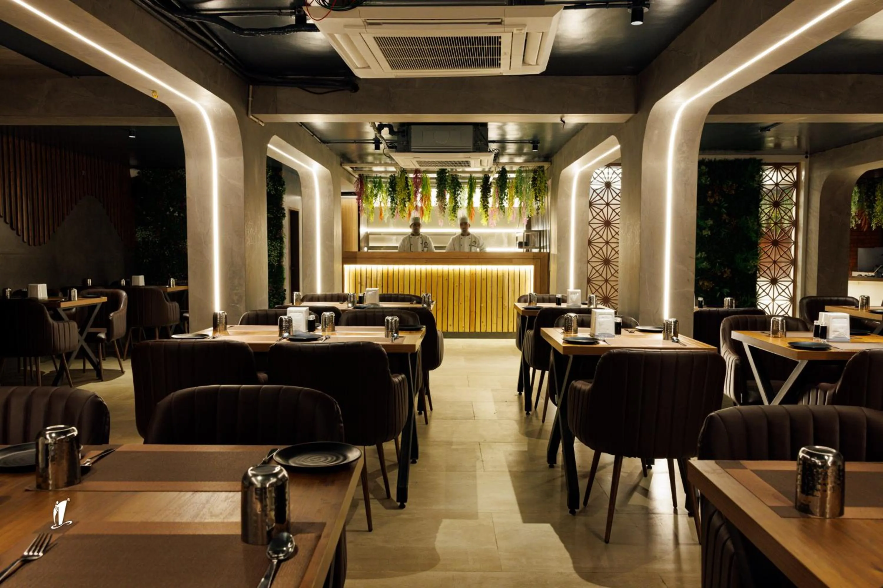 Restaurant/places to eat in Srigandha Residency