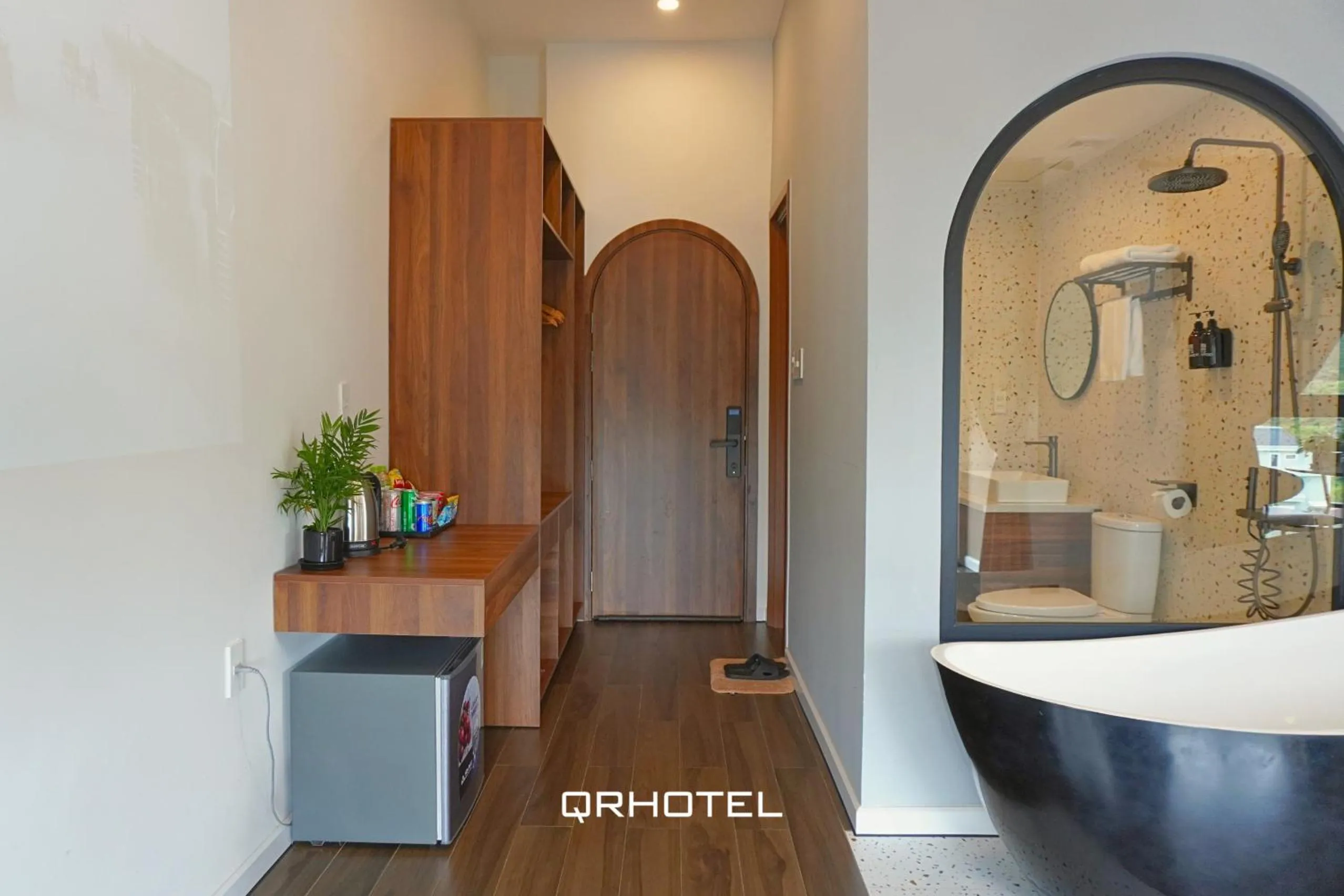 QR Hotel Dalat