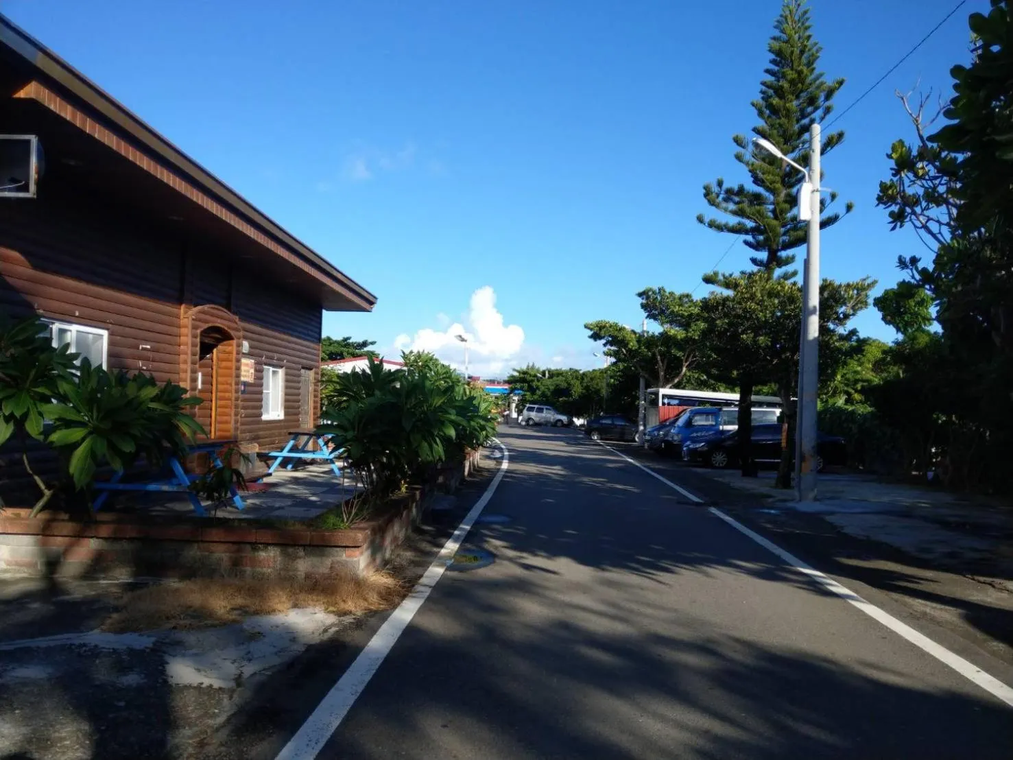 Property building in Xing Ji Bungalow
