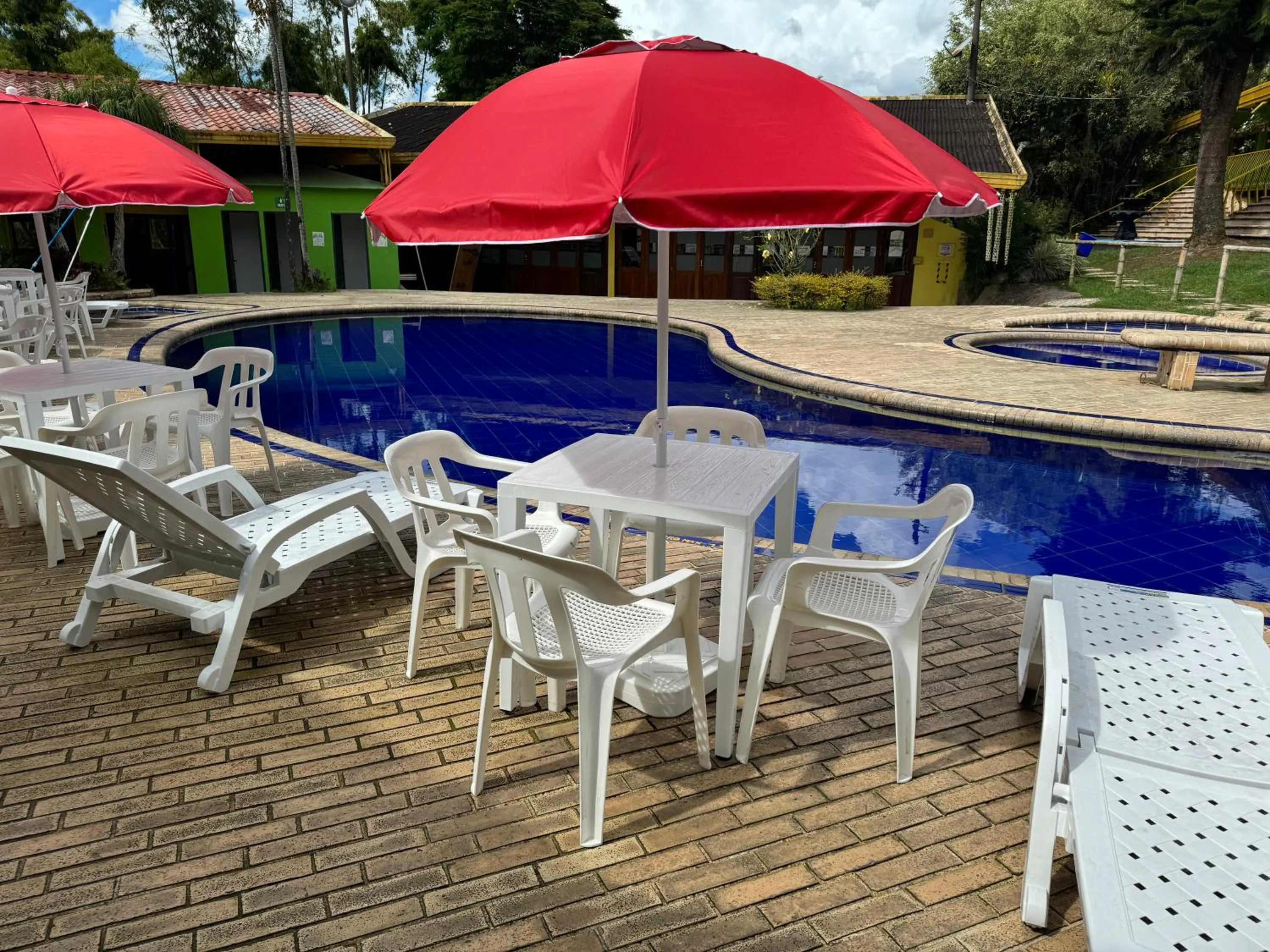 Pool view in Ecohotel La Casona Pereira