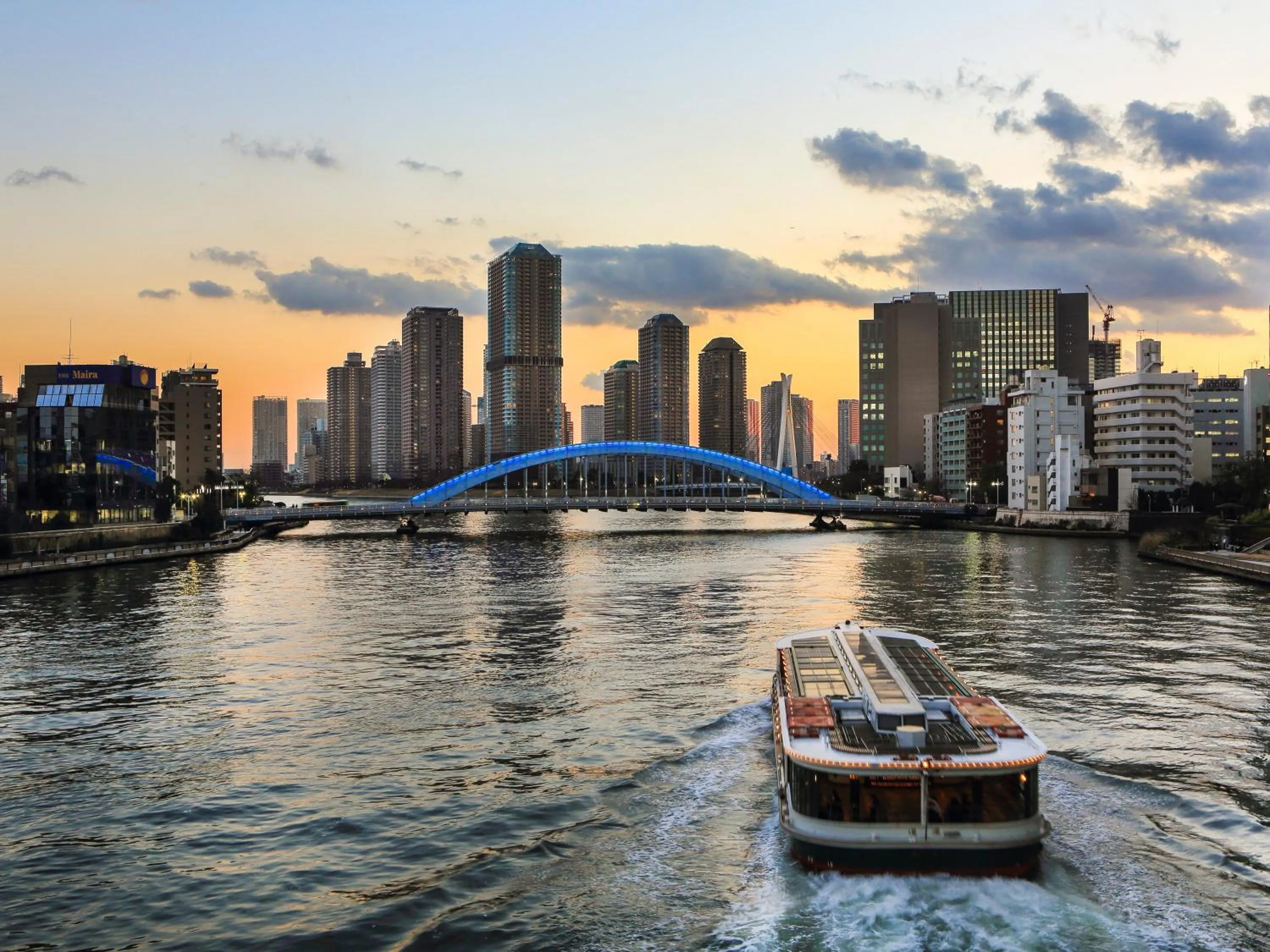 Nearby landmark in APA Hotel Asakusabashi Ekikita