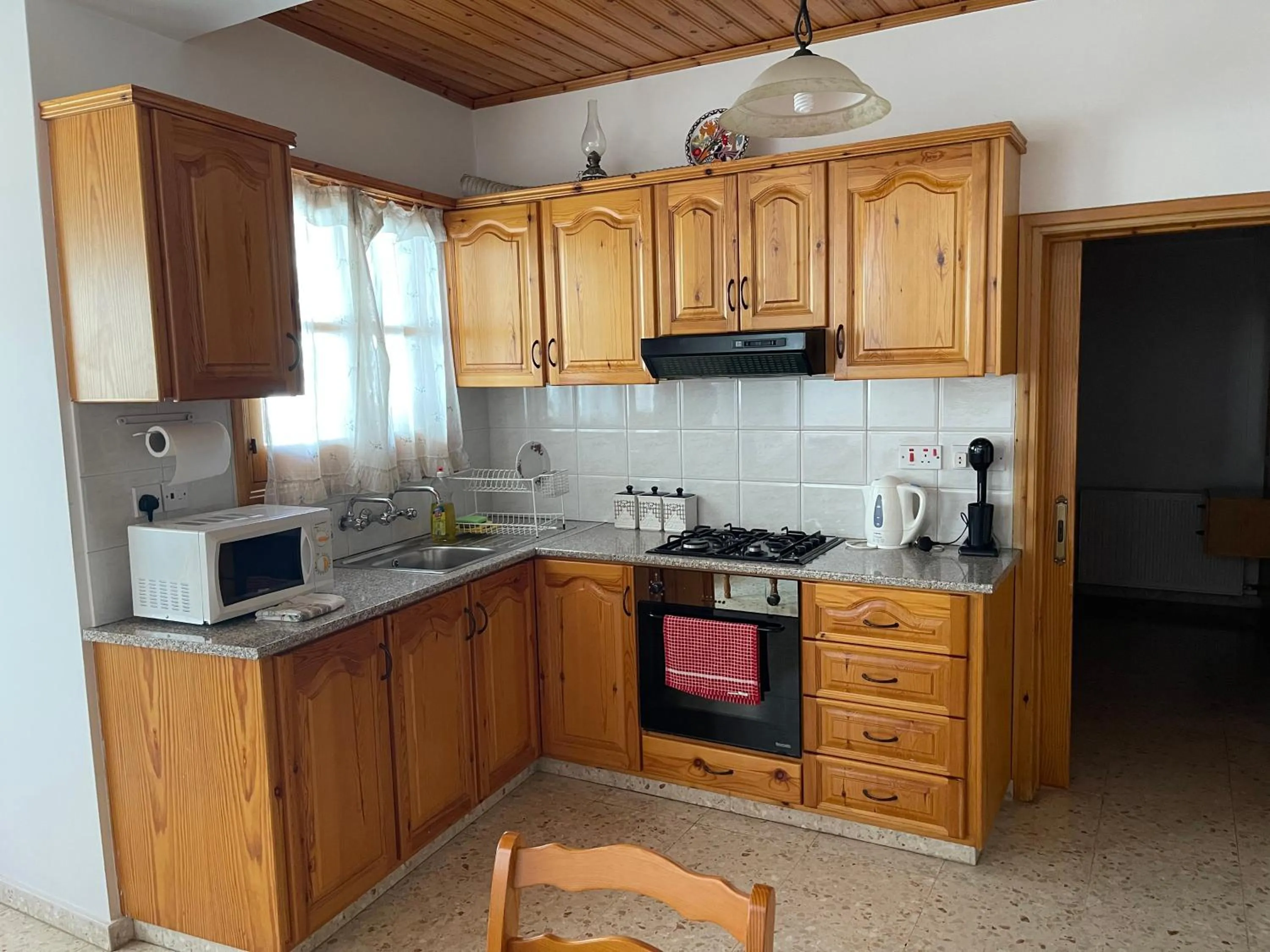 Kitchen or kitchenette in Omodos Village Houses