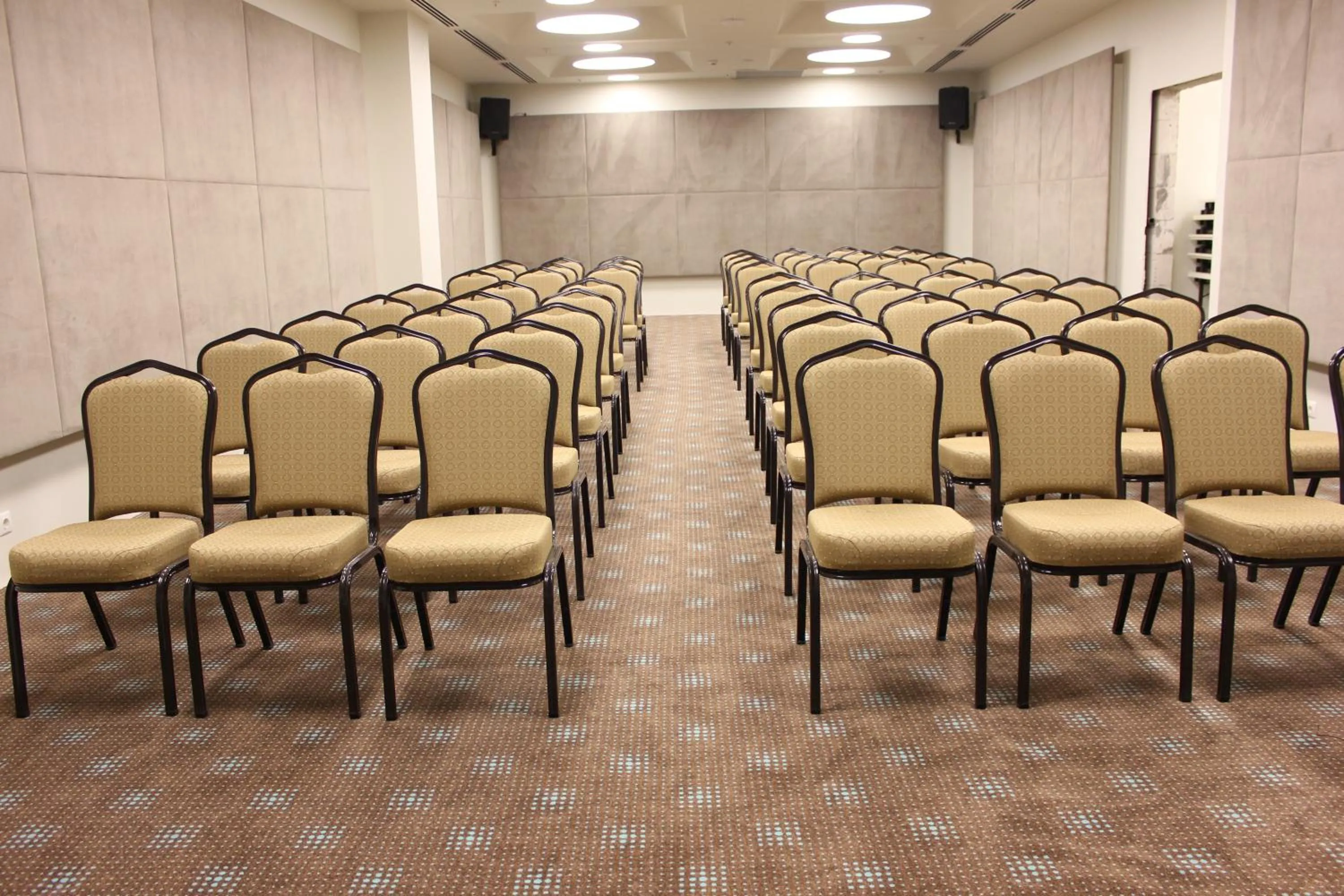 Meeting/conference room in Icon Hotel Taksim