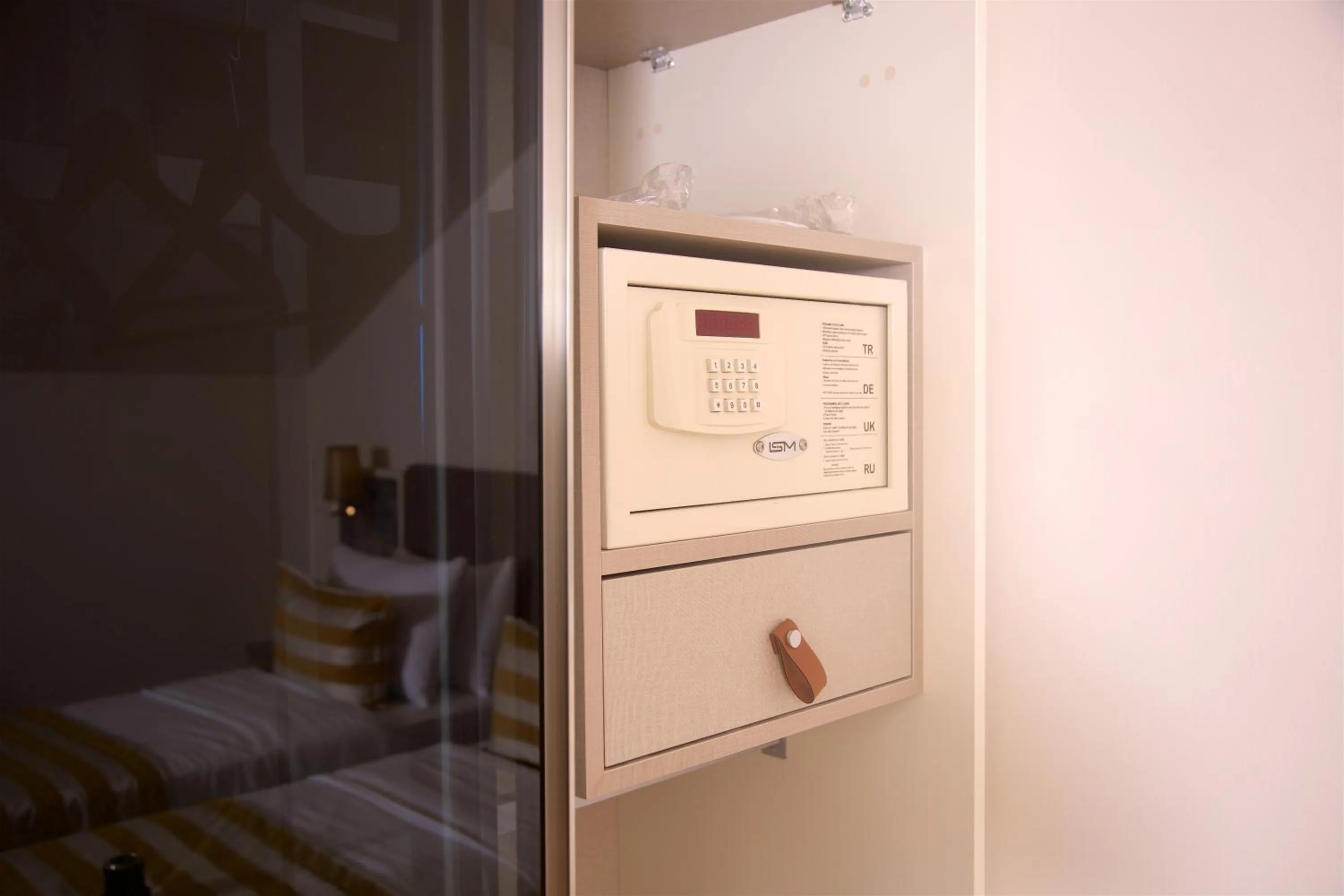 safe in Icon Hotel Taksim