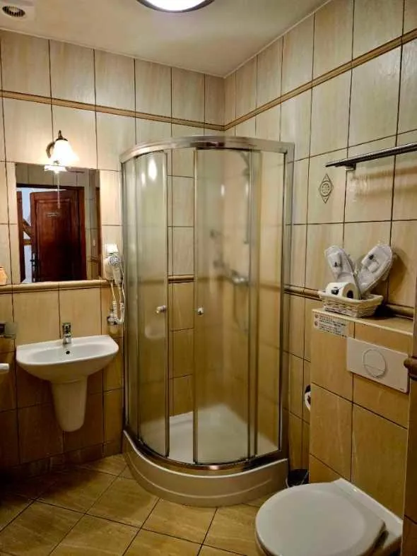 Shower in Zajazd Karczma Zagłoba