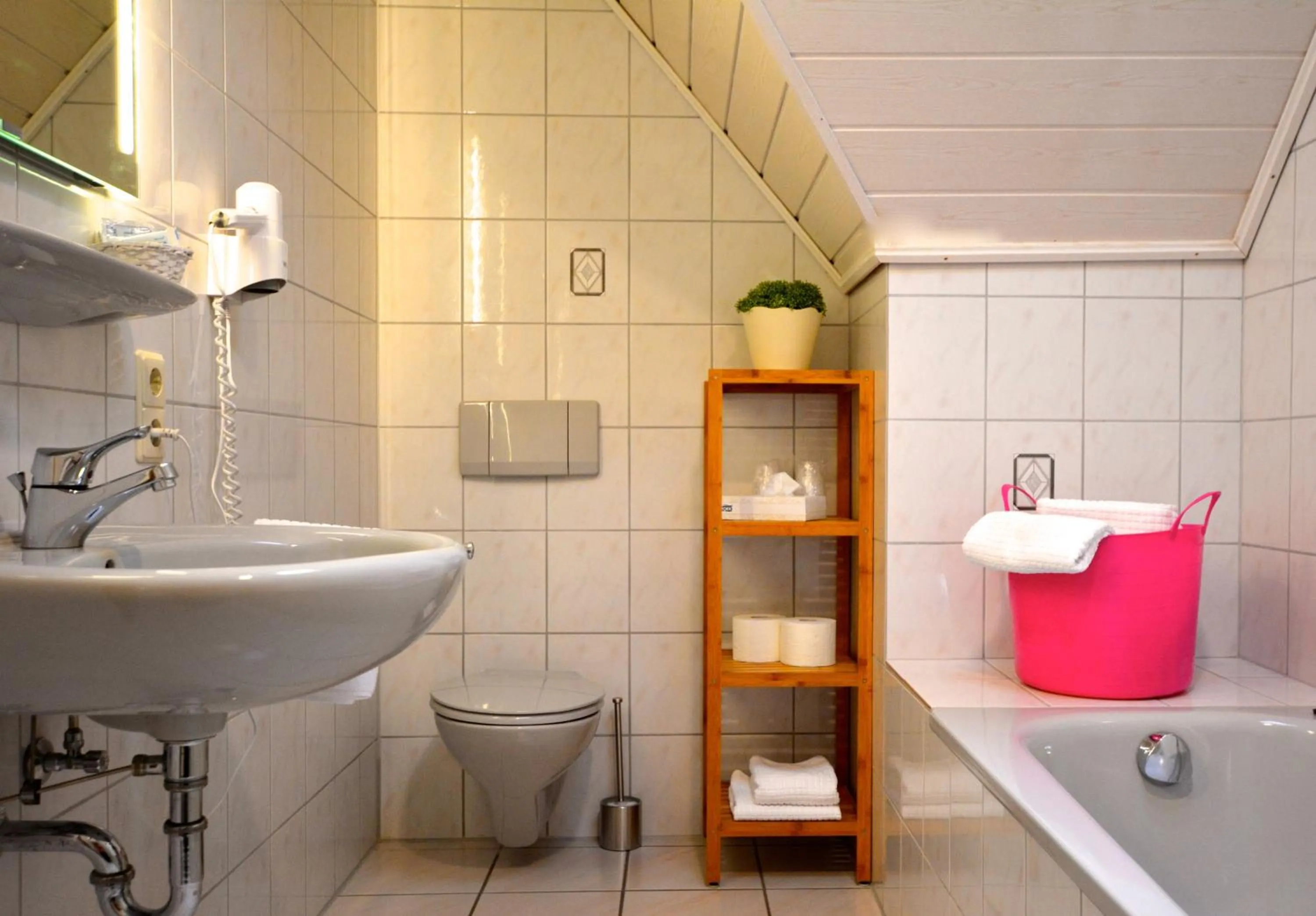 Bathroom in Genusshotel Hirschen - Erholung im Grünen (Südschwarzwald)