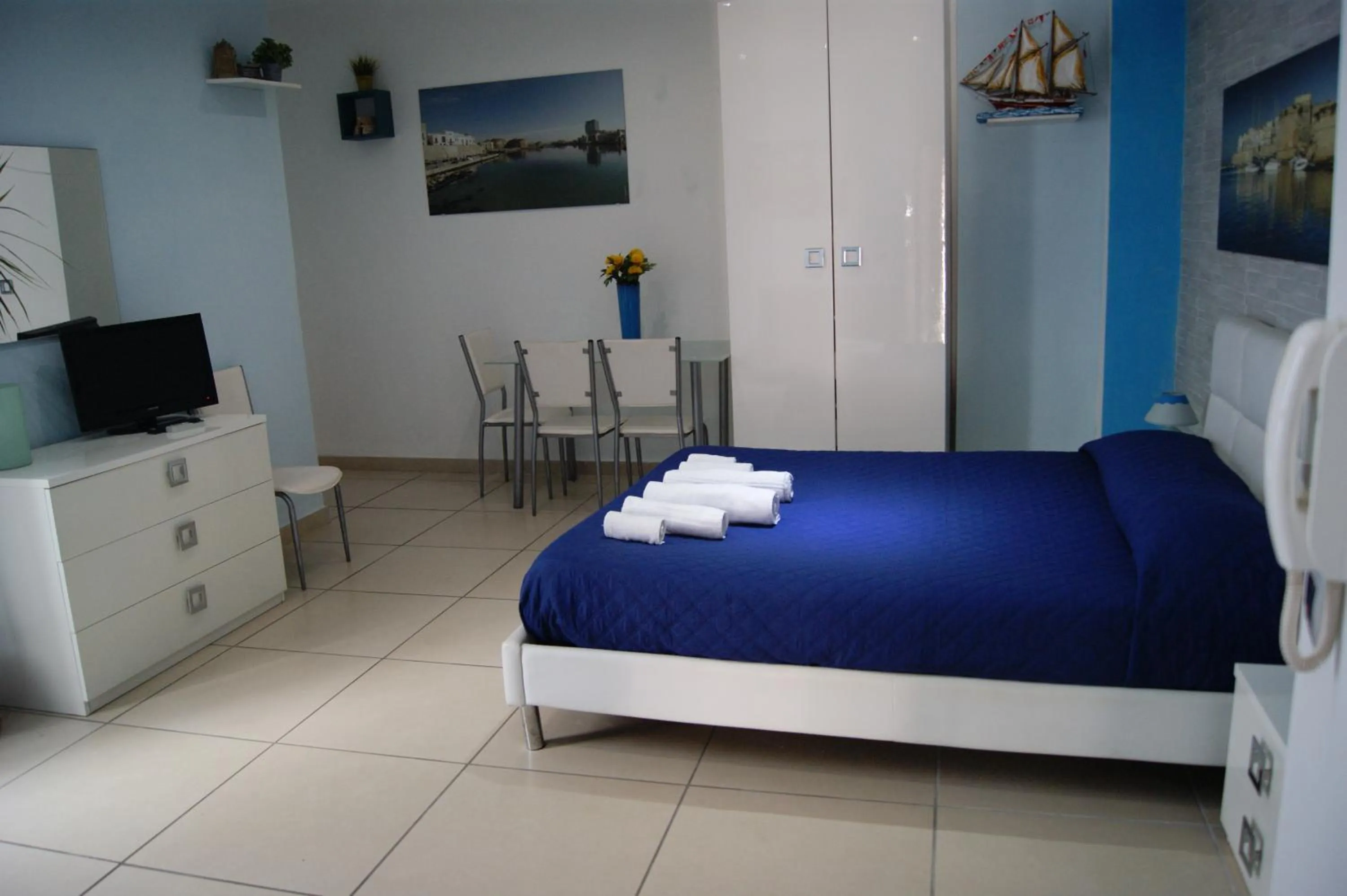 Bedroom, Bed in B&B del Lungomare