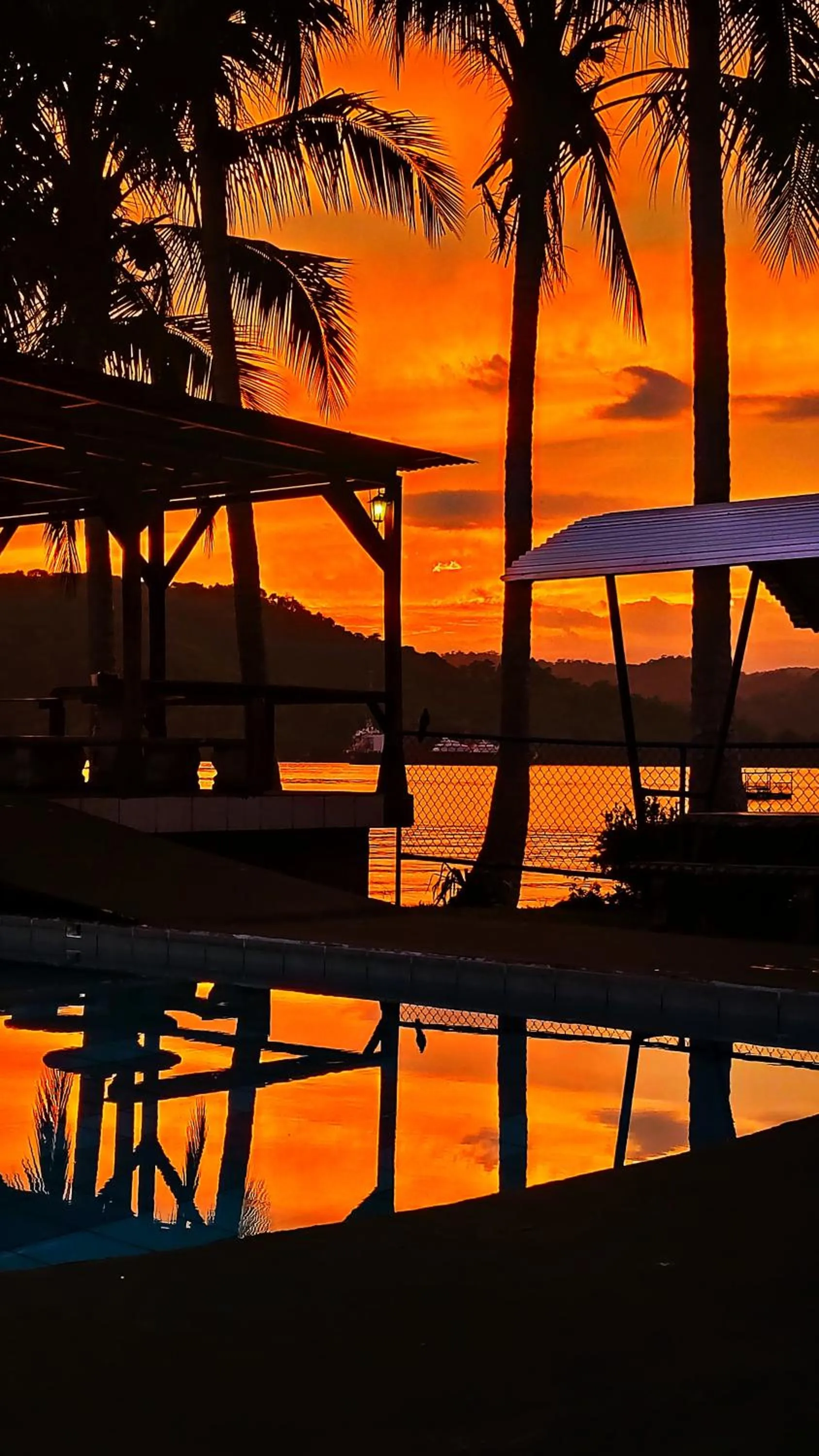Swimming pool in Hotel Samoa del Sur
