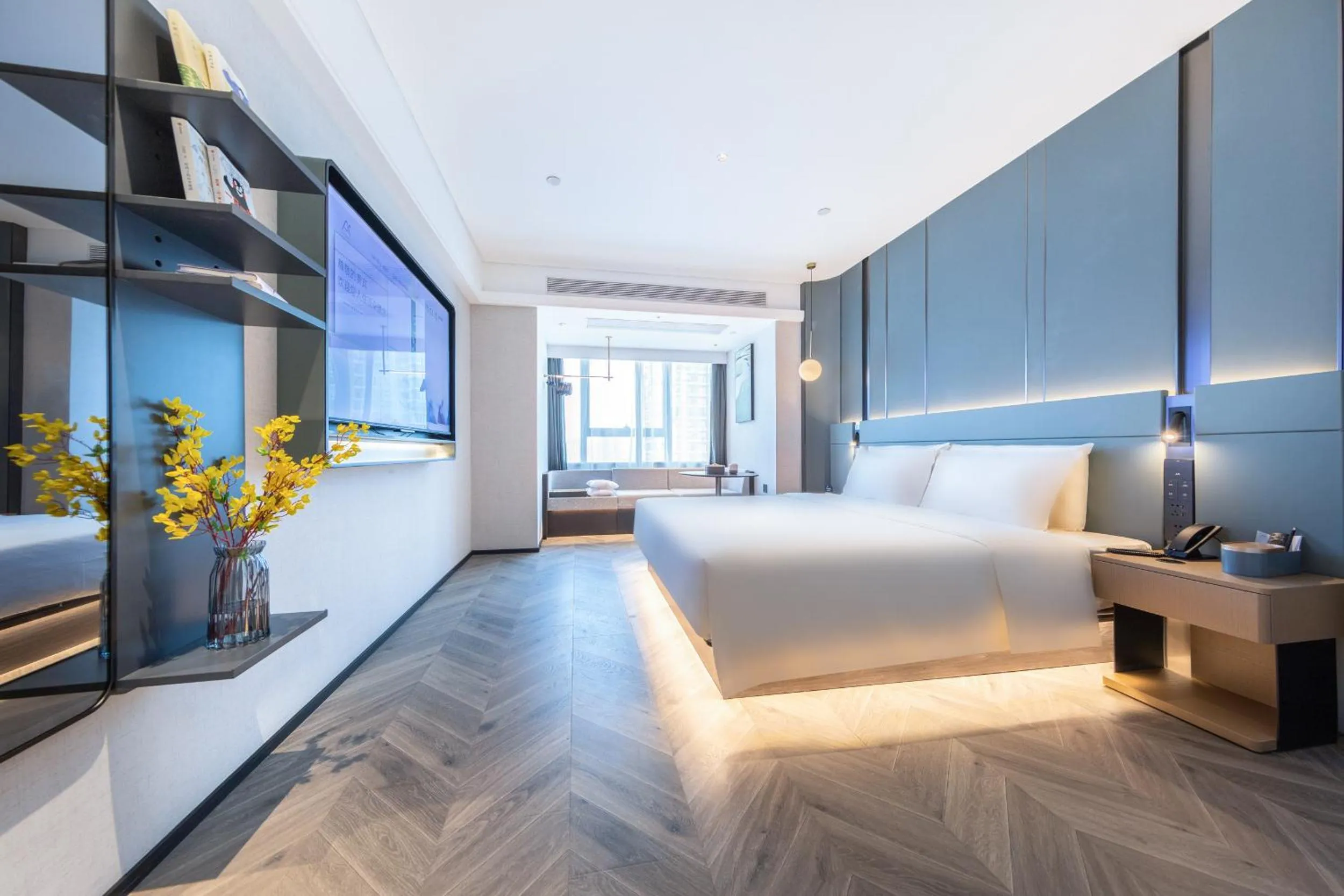 Photo of the whole room in Atour Hotel Wuhan Wuchang Zhongnan Road