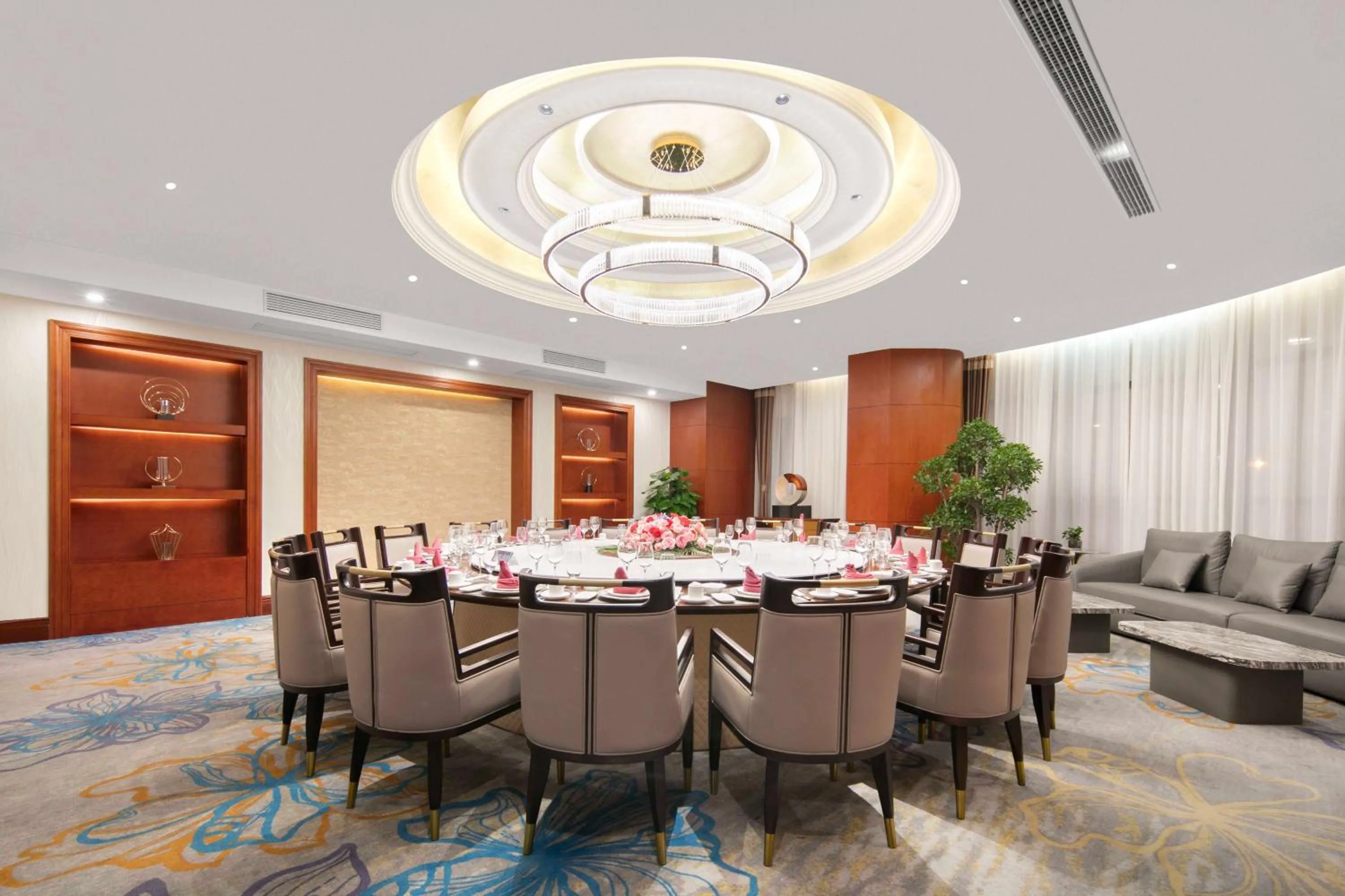 Restaurant/places to eat in Meilun Hotel Shanghai Hongqiao Hub