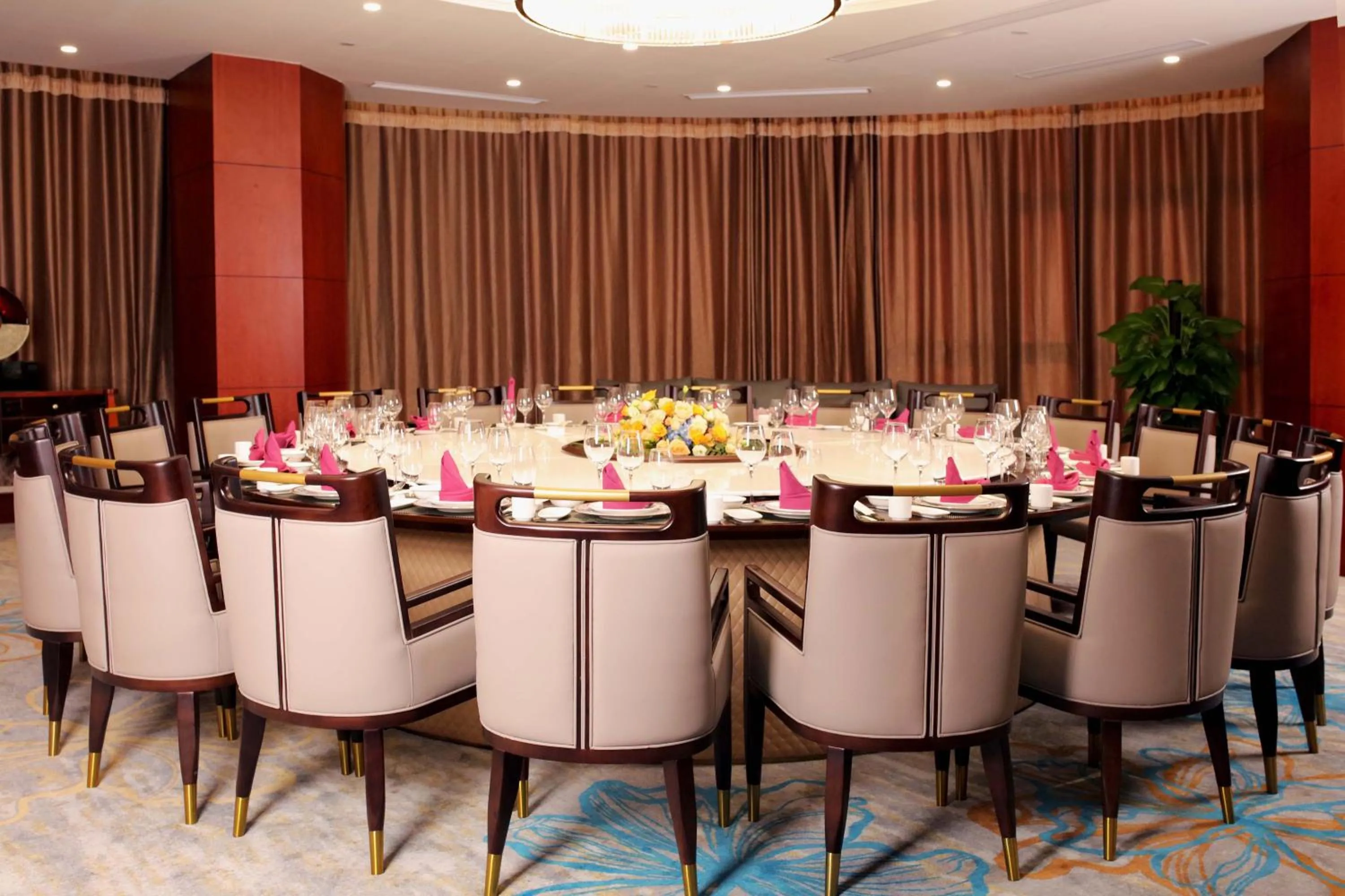 Restaurant/places to eat in Meilun Hotel Shanghai Hongqiao Hub