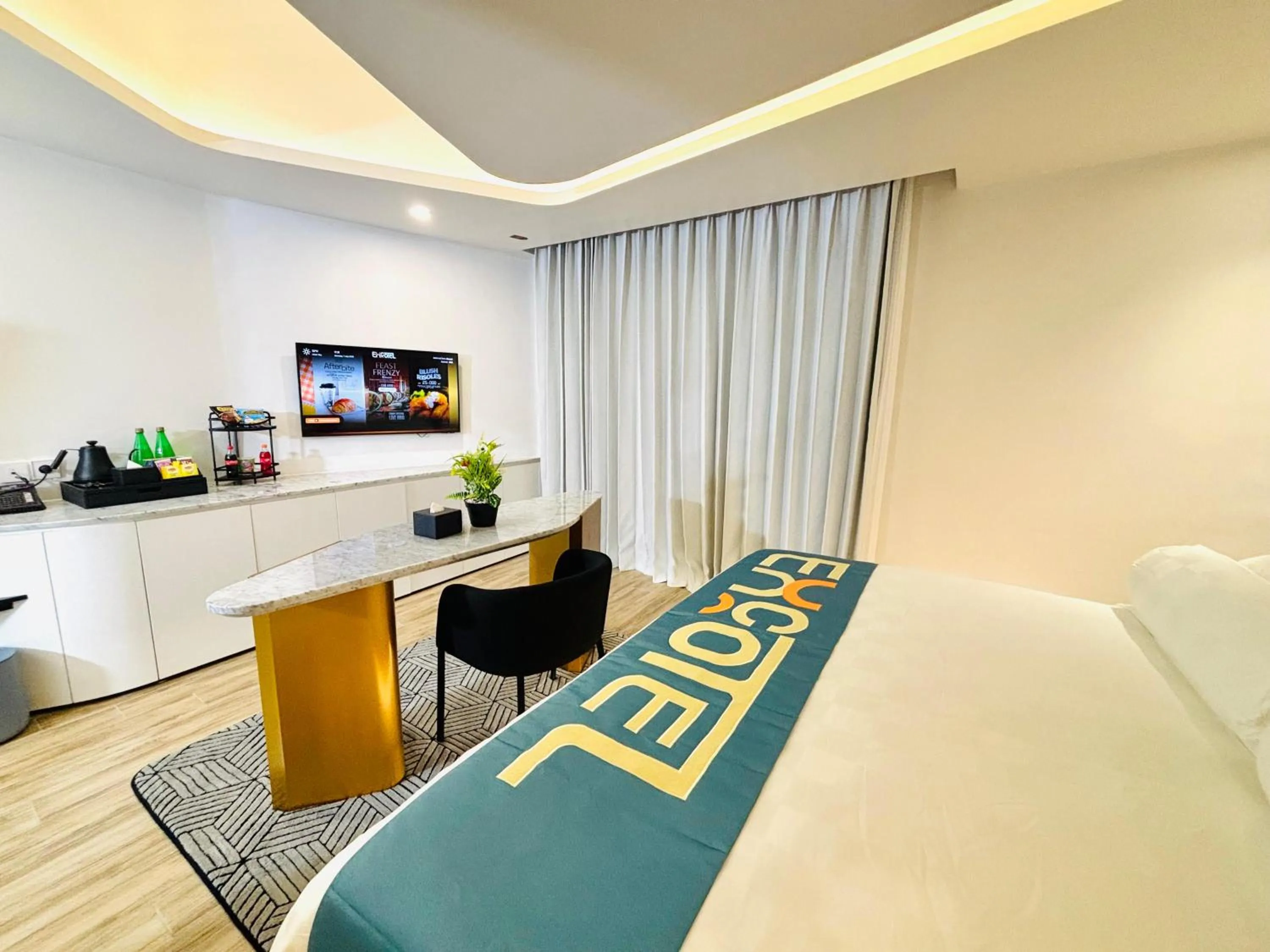Bed in EXCOTEL Design Hotel Surabaya