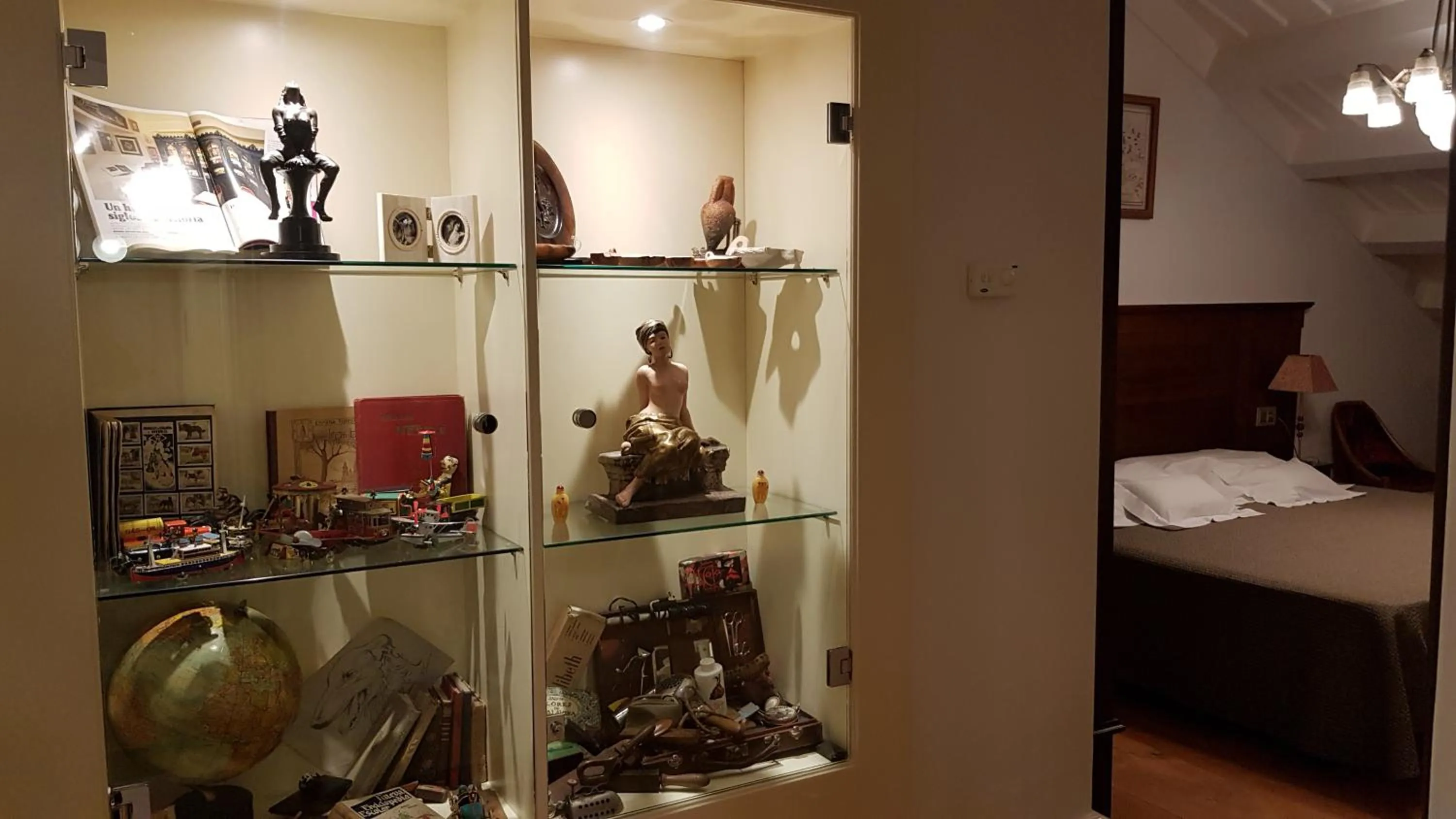 Photo of the whole room, Bed in Hotel Monumento Pazo de Orbán