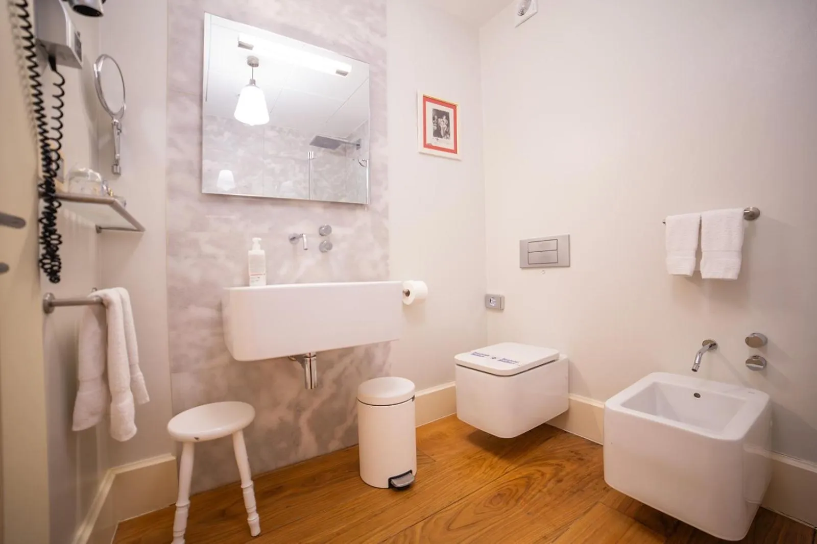 Bathroom in Hotel Monumento Pazo de Orbán