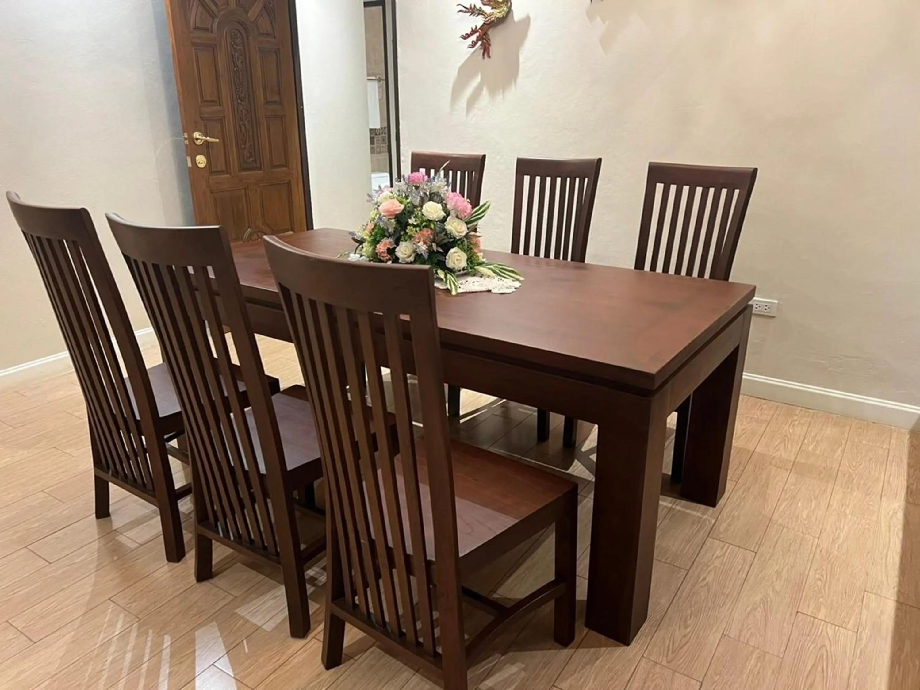 Seating area in Kokhaburi Hotel