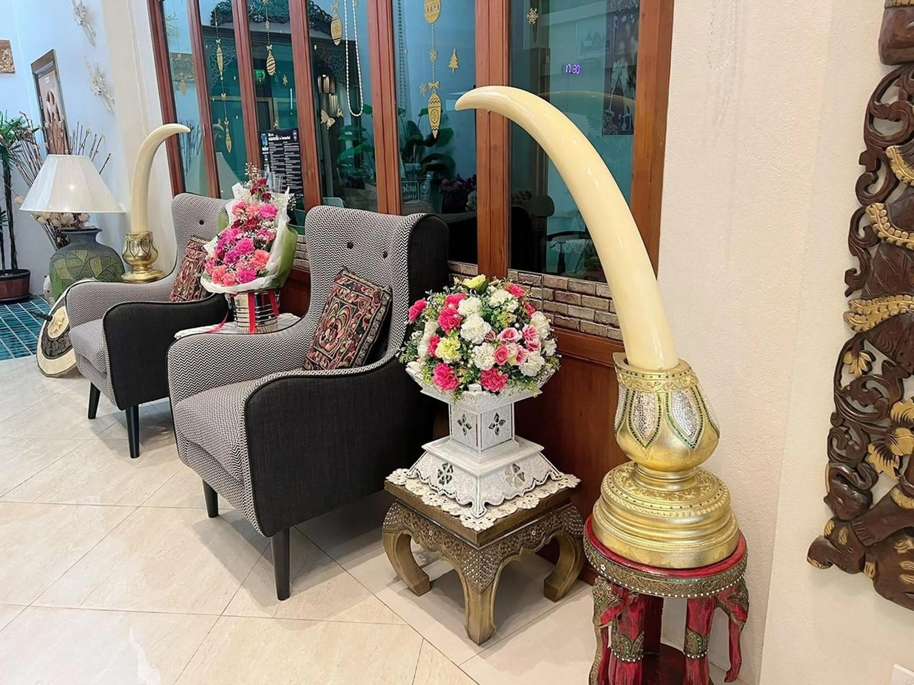 Lobby or reception in Kokhaburi Hotel