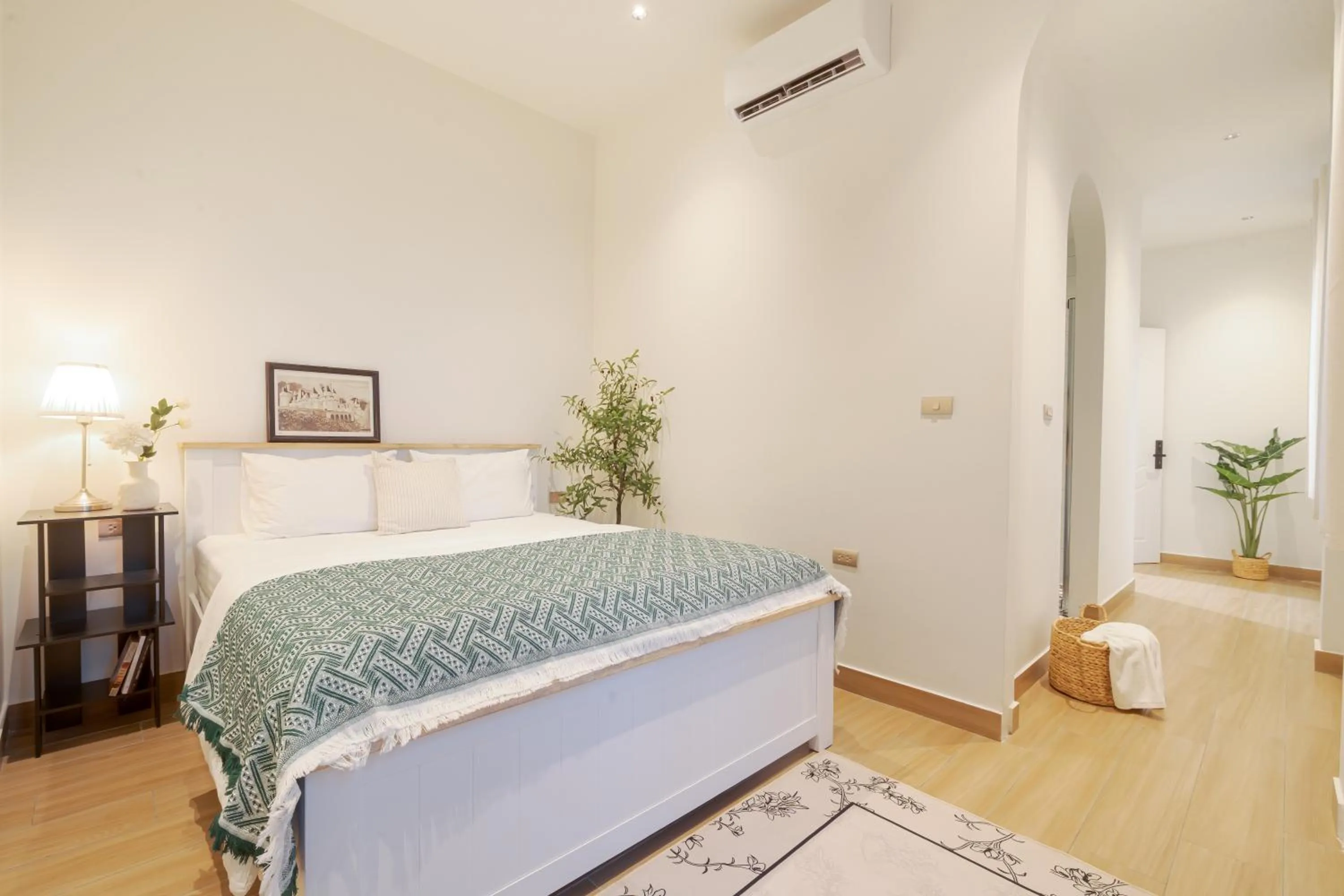 Bed in Éclectique Hanoi Homestay