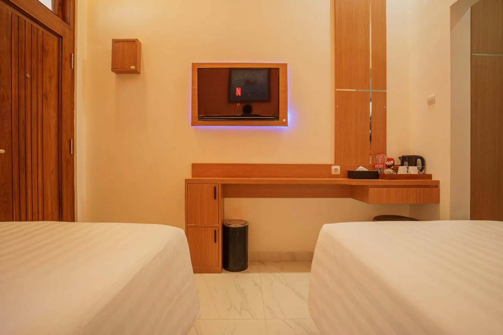 Bedroom, Bed in The Cabin Hotel Lovina Bali