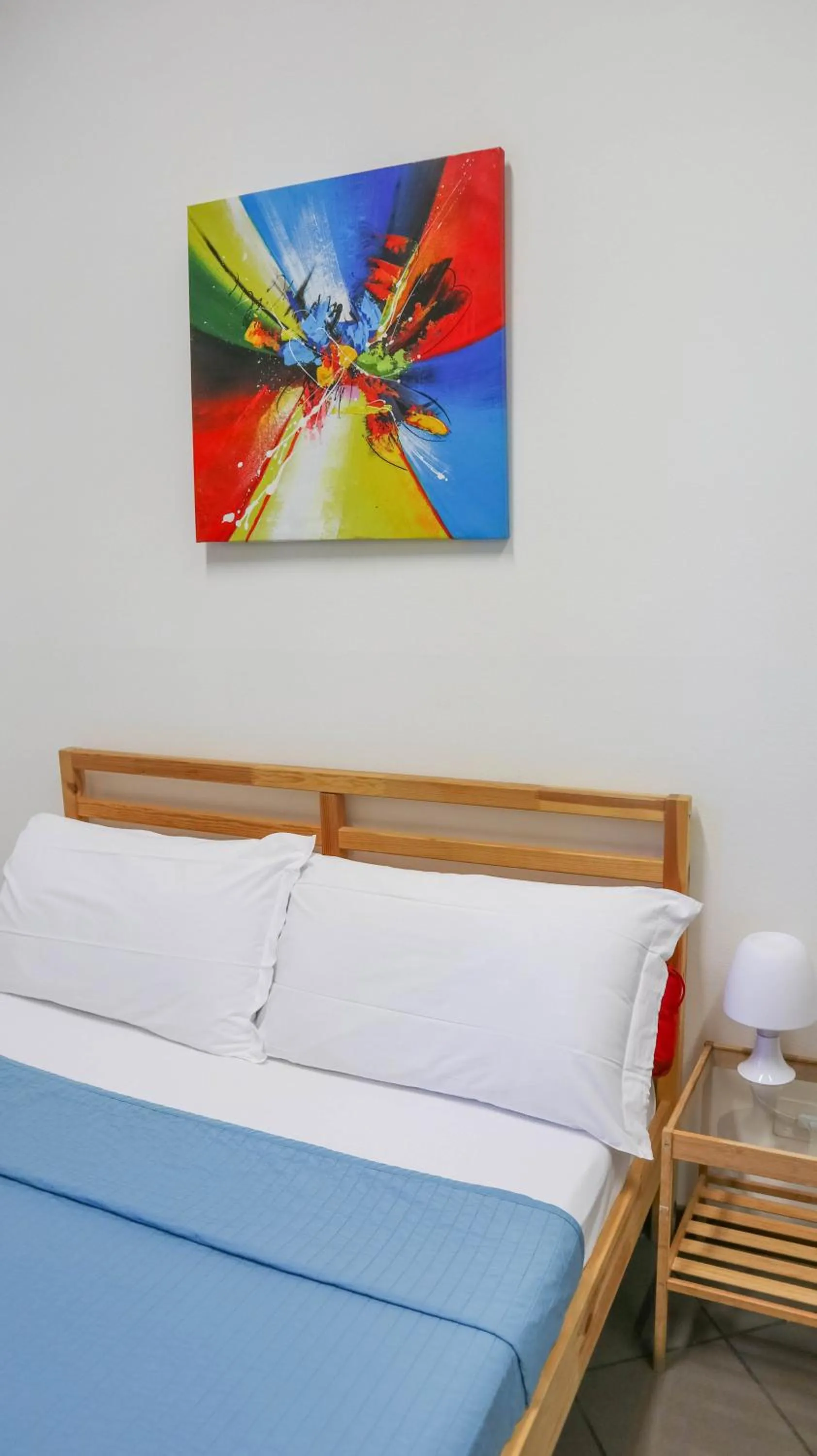 Bed in I Am Here - Gioia 71