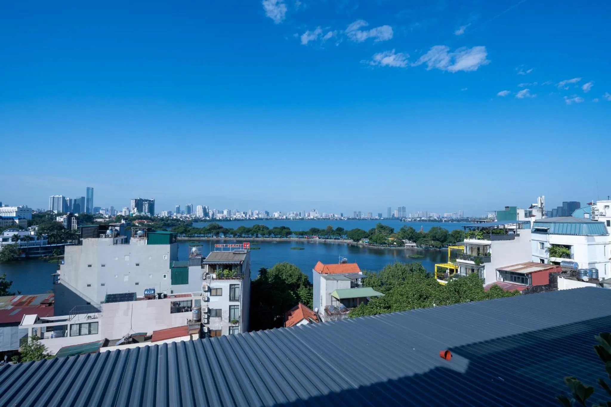 View (from property/room) in Luxe Paradise Hotel Nguyen Khac Hieu