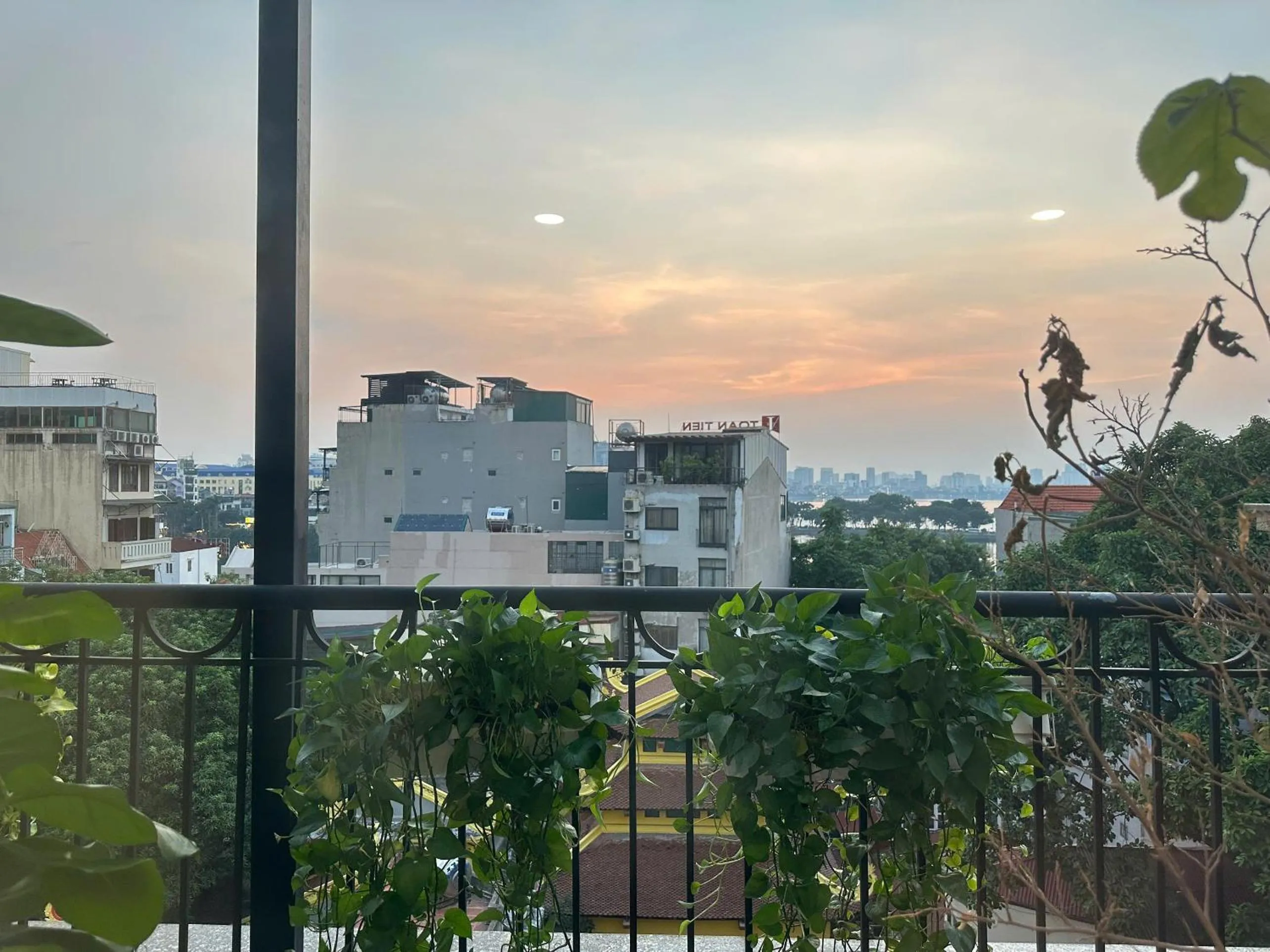 View (from property/room) in Luxe Paradise Hotel Nguyen Khac Hieu