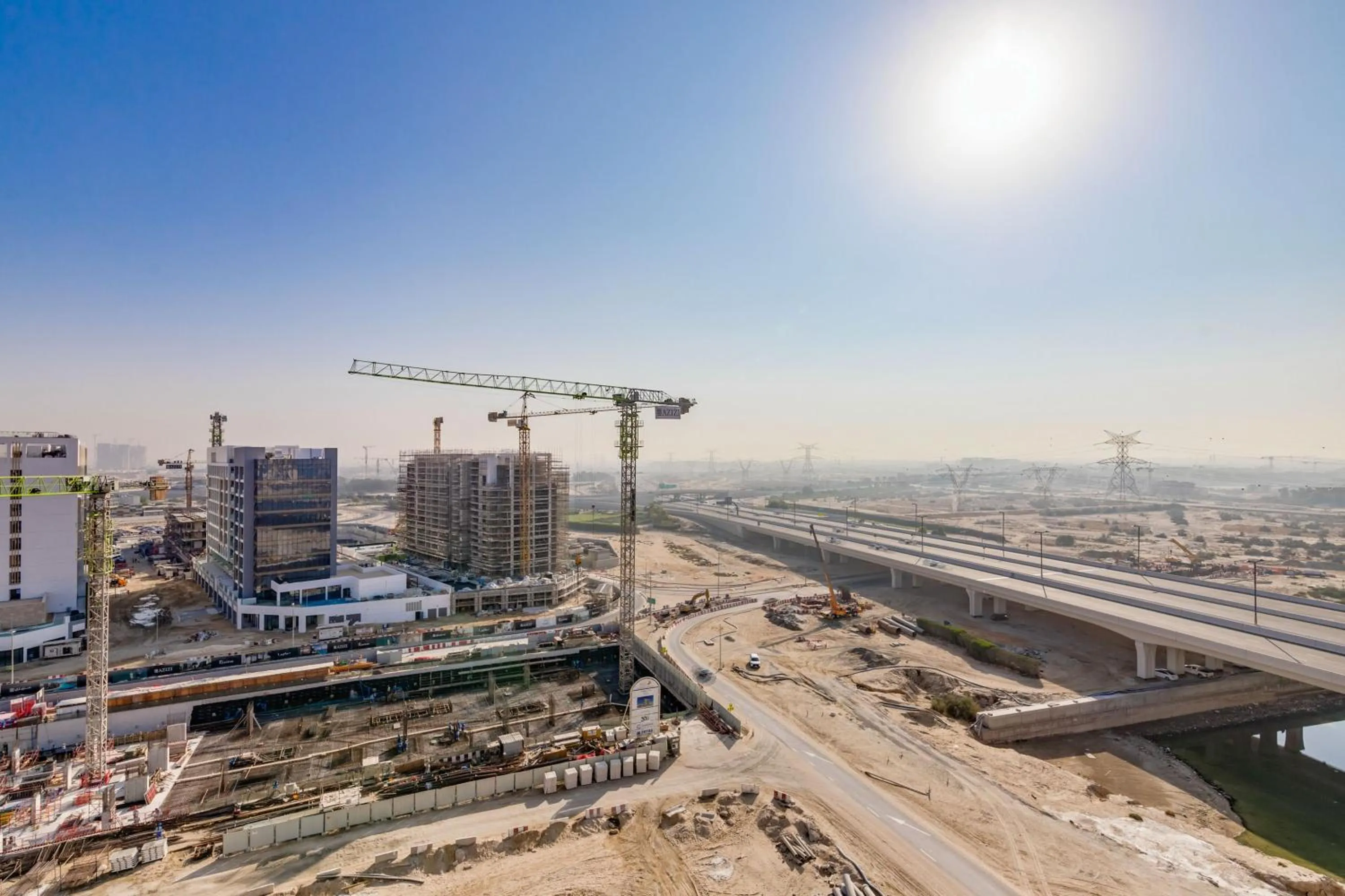 Neighbourhood in GLOBALSTAY Azizi Riviera 48