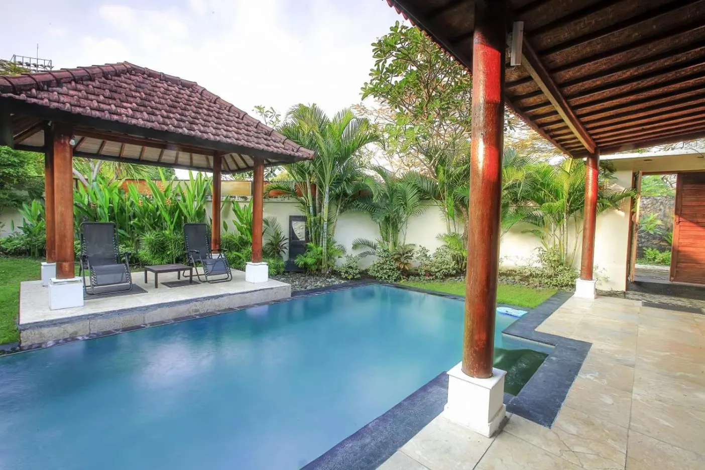 Swimming pool in Private Pool Villas Kuta Bali
