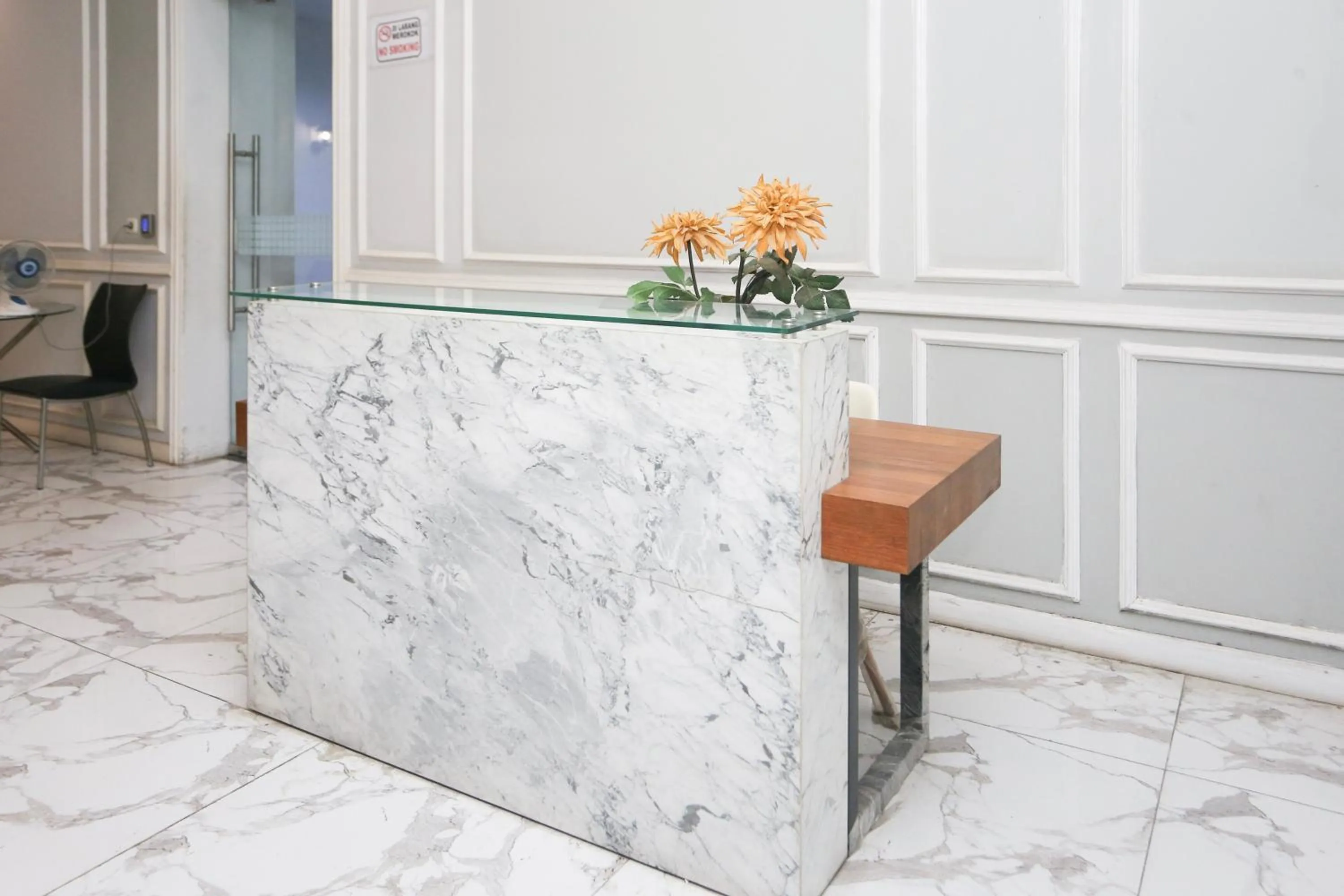 Lobby or reception in Collection O metroploitian park Serviced Apartmen