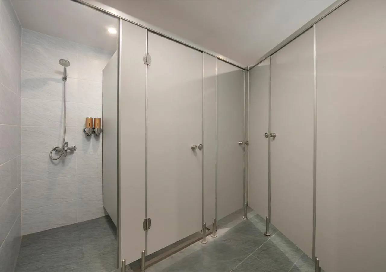 Shower in Wanderlust Station Hostel