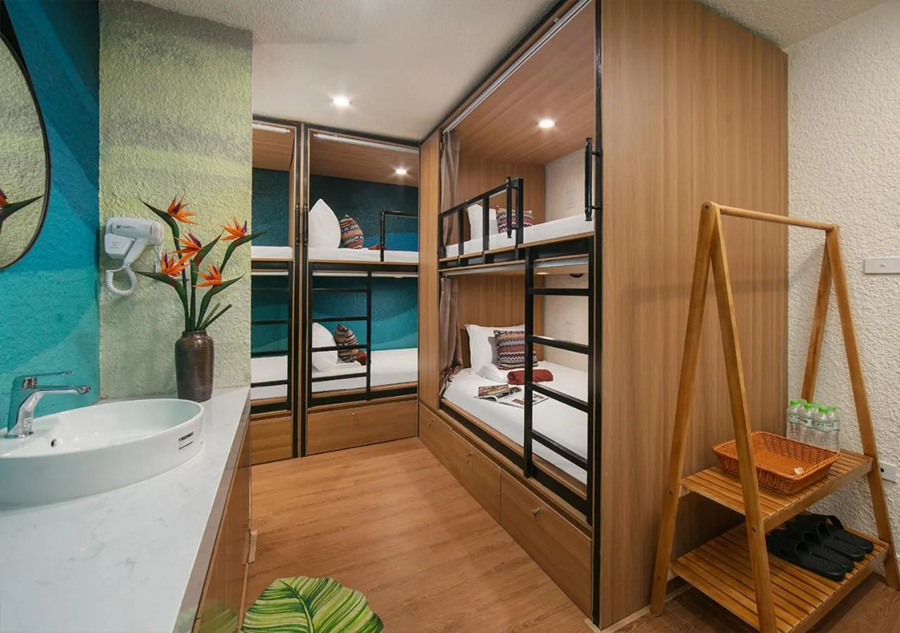 Photo of the whole room, Bed in Wanderlust Station Hostel