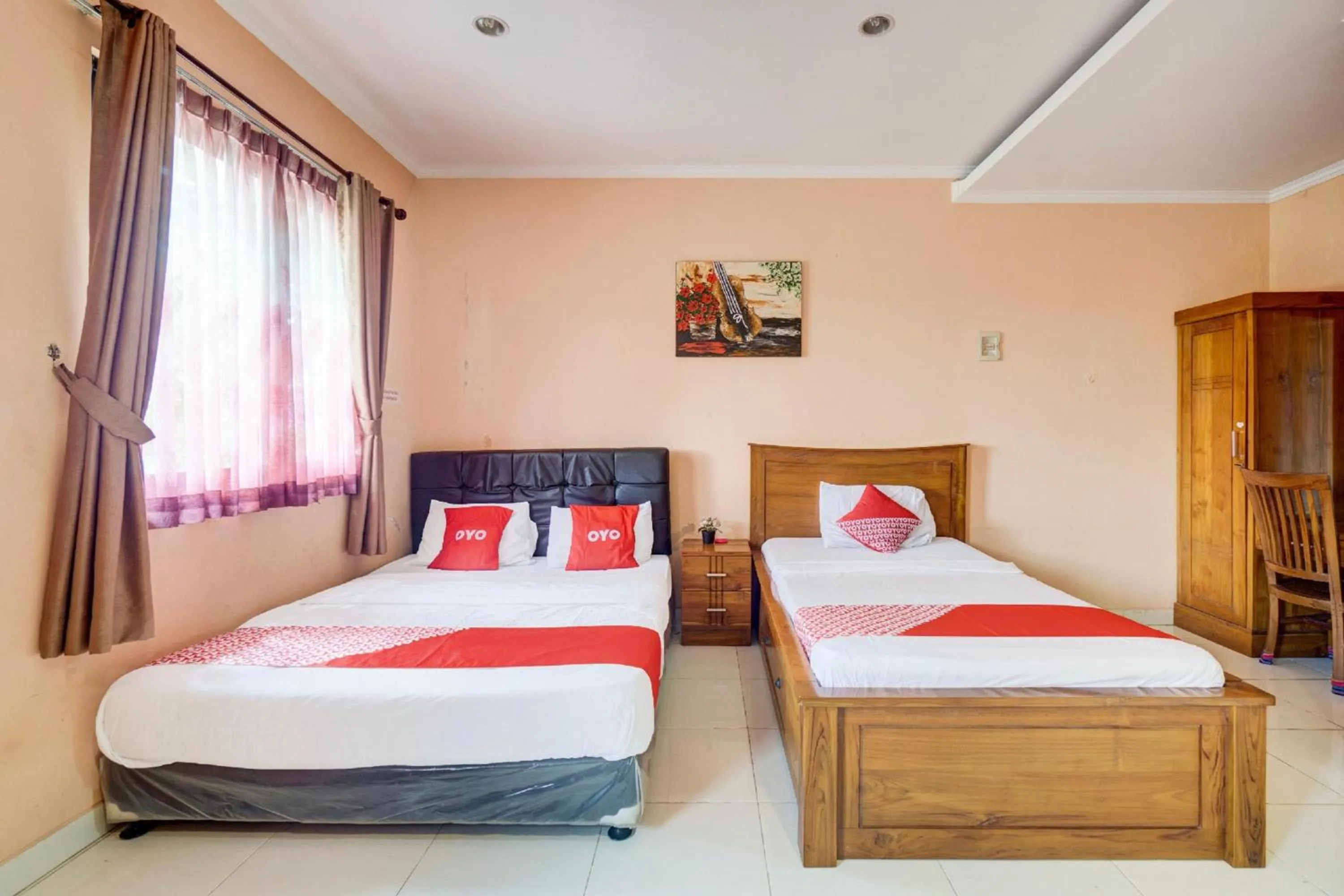 Bedroom, Bed in Hotel O Tebet Near Tebet Station Formerly Sabda Guest House