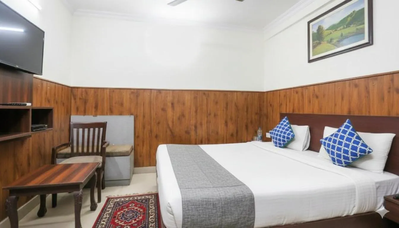 Bed in Shri Sai Guest House - Opp Azadpur Main Mandi I Couple Friendly I Metro Access