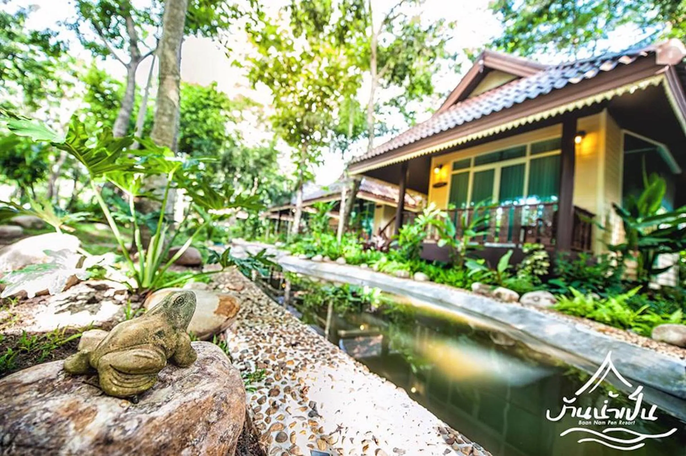 Garden in Baan Nam Pen Resort