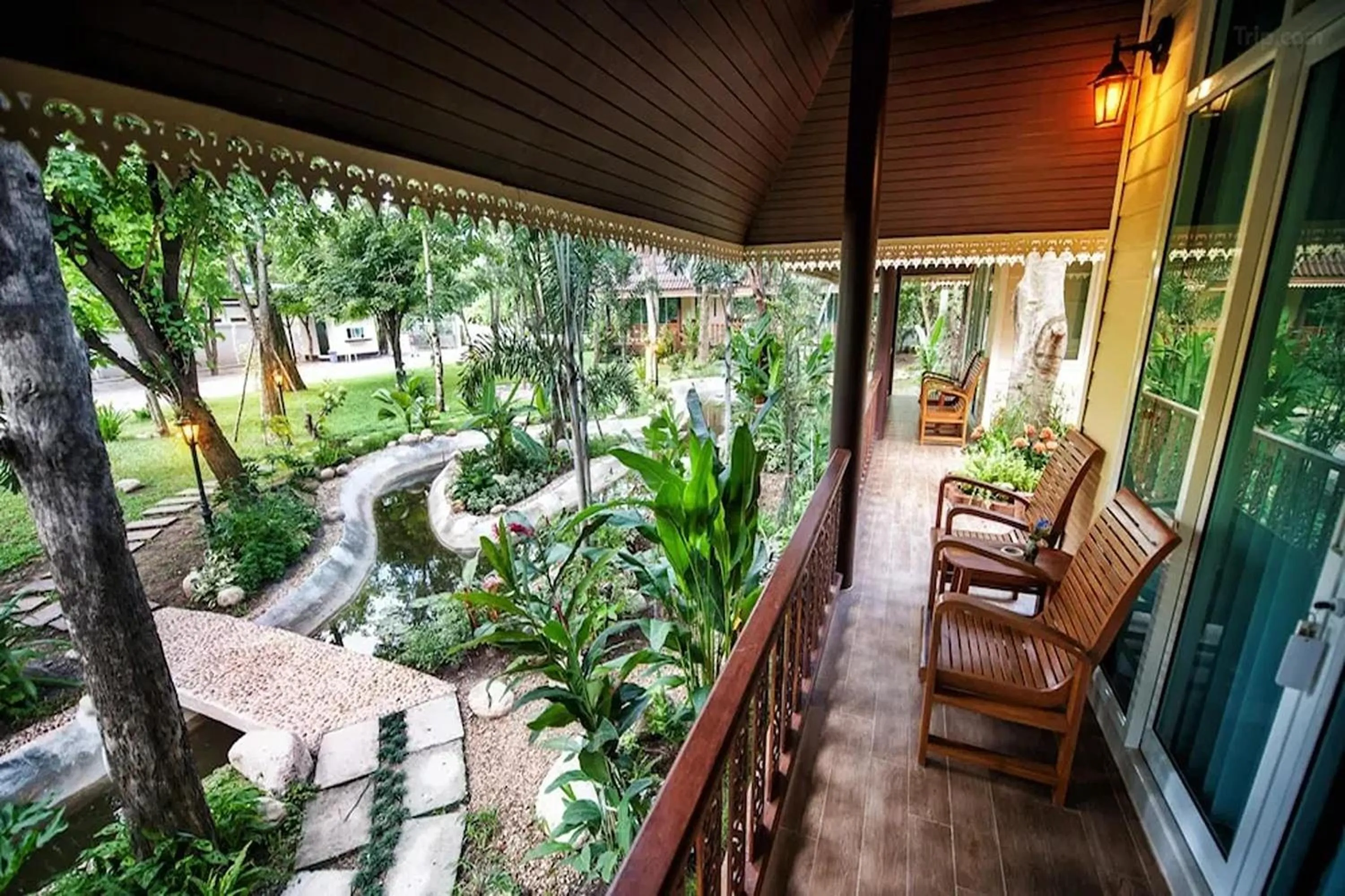 Seating area in Baan Nam Pen Resort